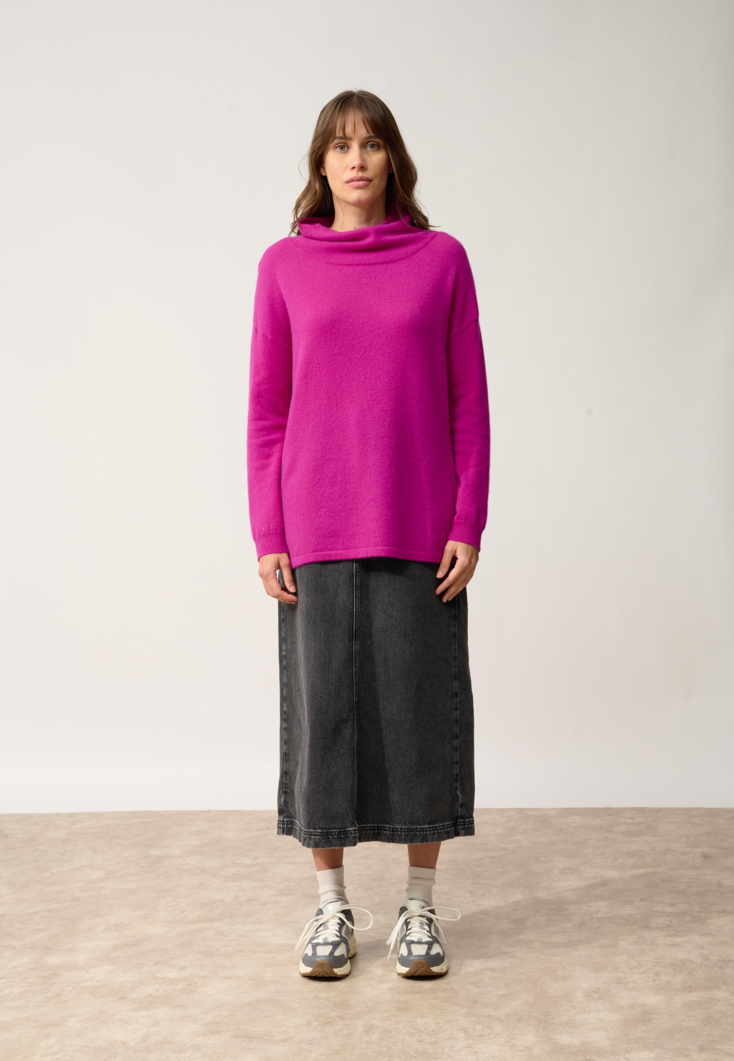 MELROSE pull col montant violine