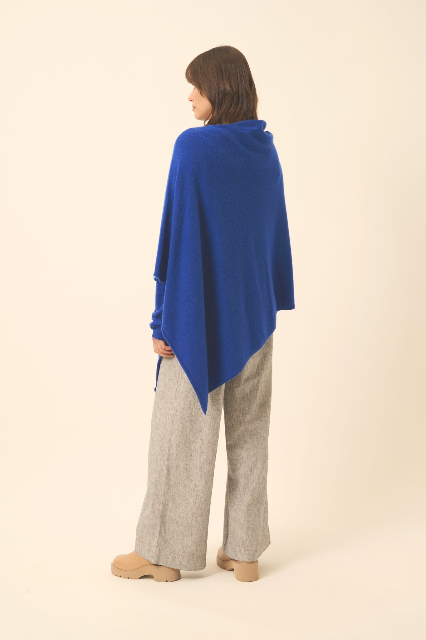 MEREDITH boat-neck poncho ultramarine