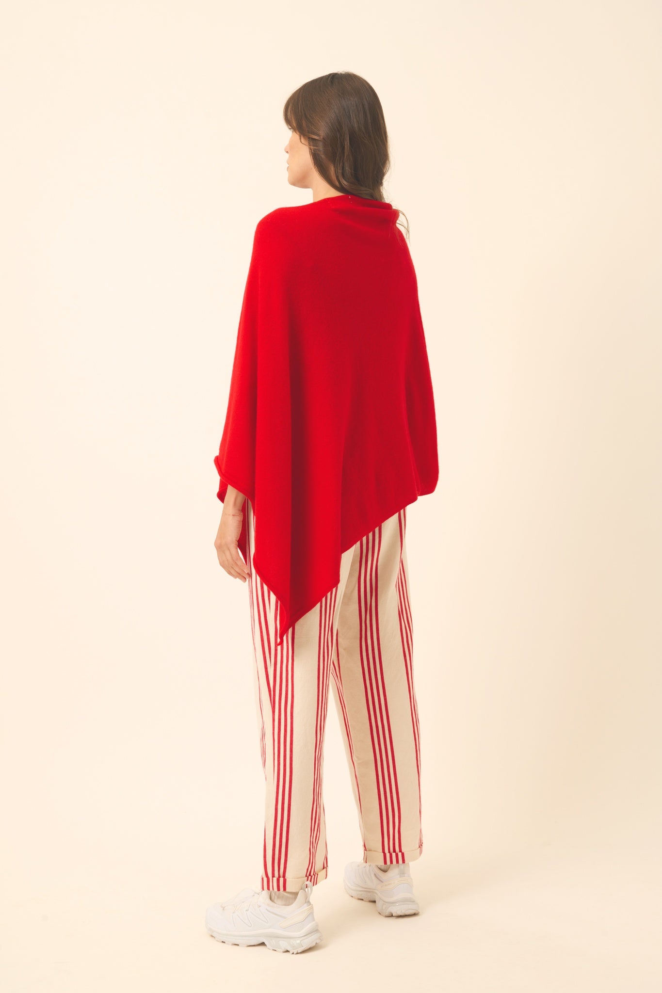 MEREDITH poncho col bateau rouge
