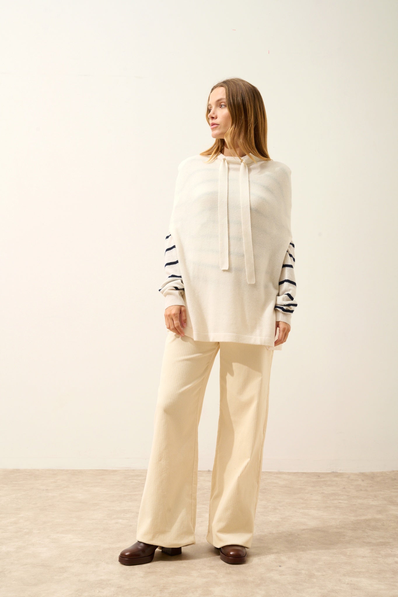 MIAMAR cape col rond ivoire