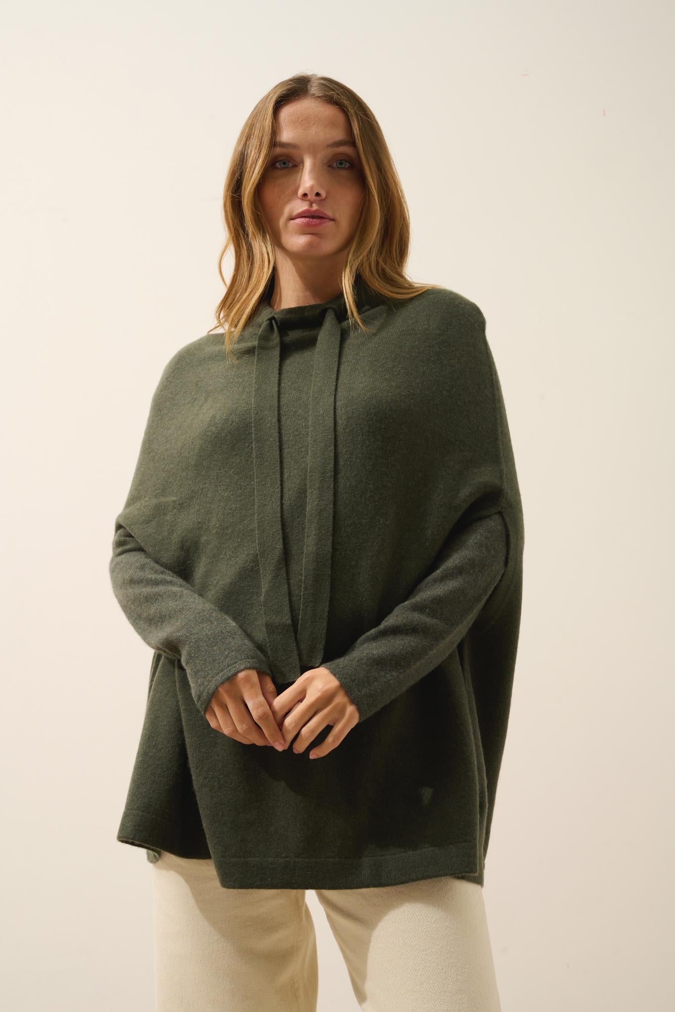 MIAMAR khaki round-neck cape