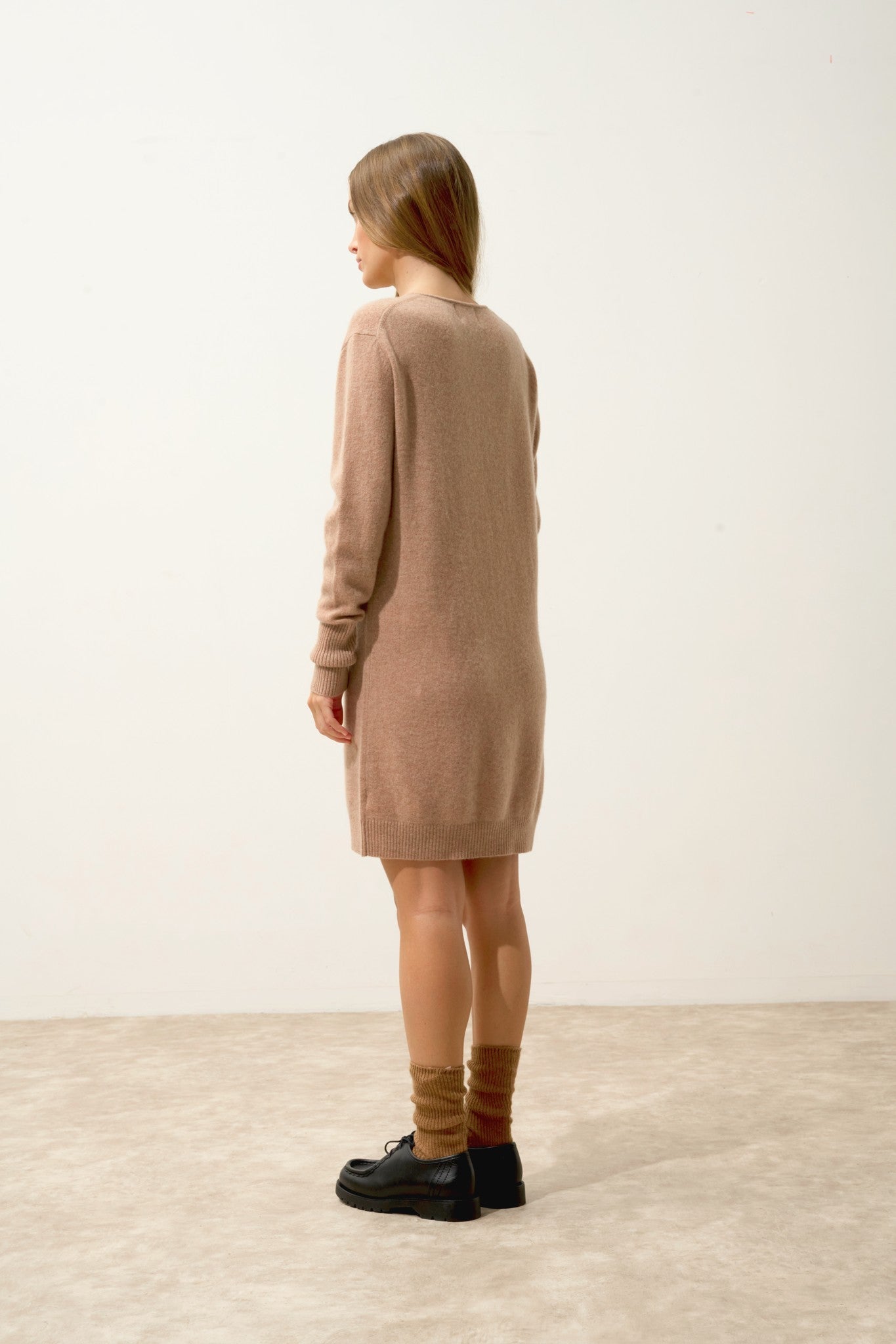 mileya robe col v camel chiné 100% cachemire