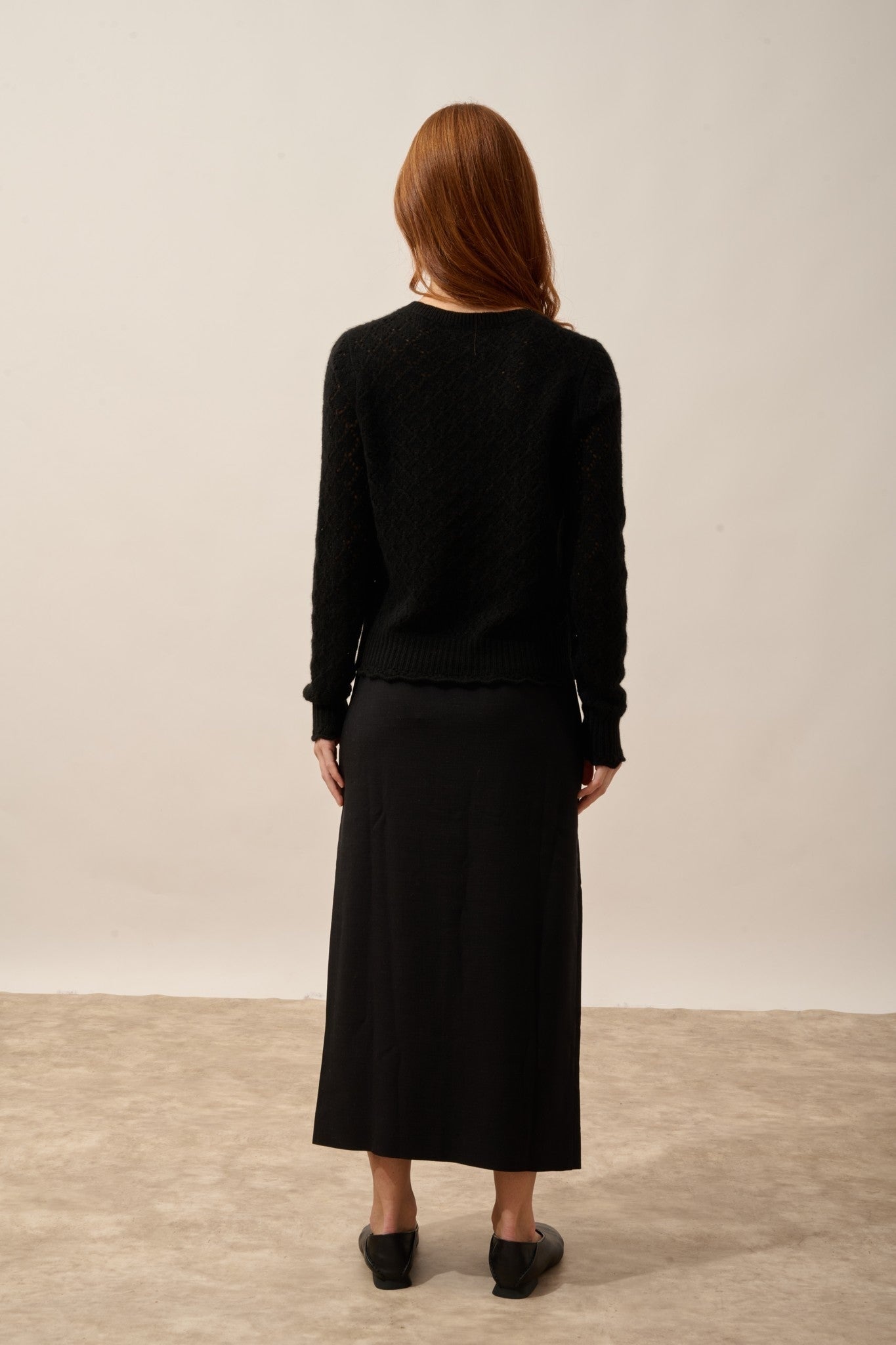 nadia round neck sweater 8-ply black