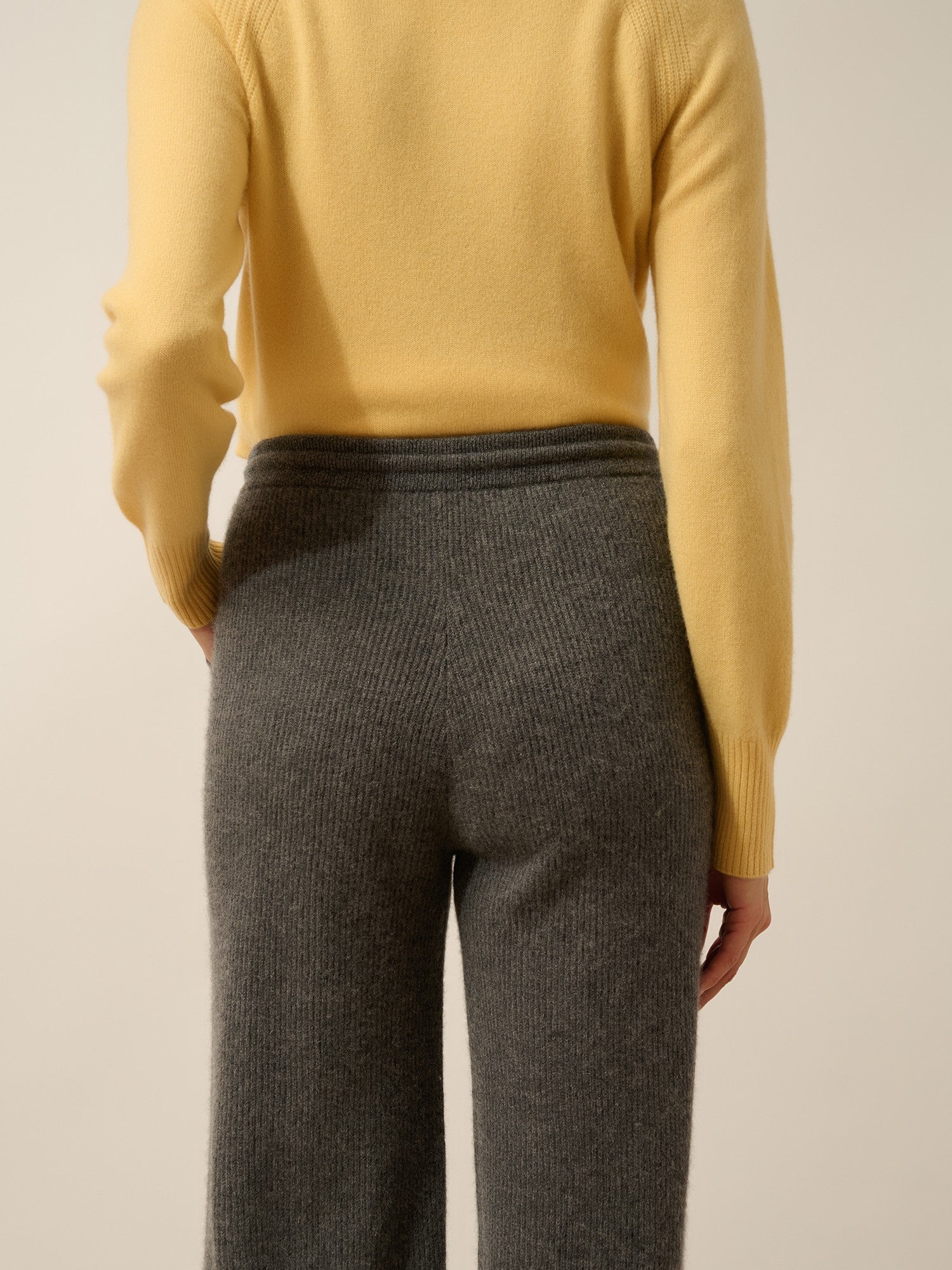 naior wide-leg pants in heathered anthracite