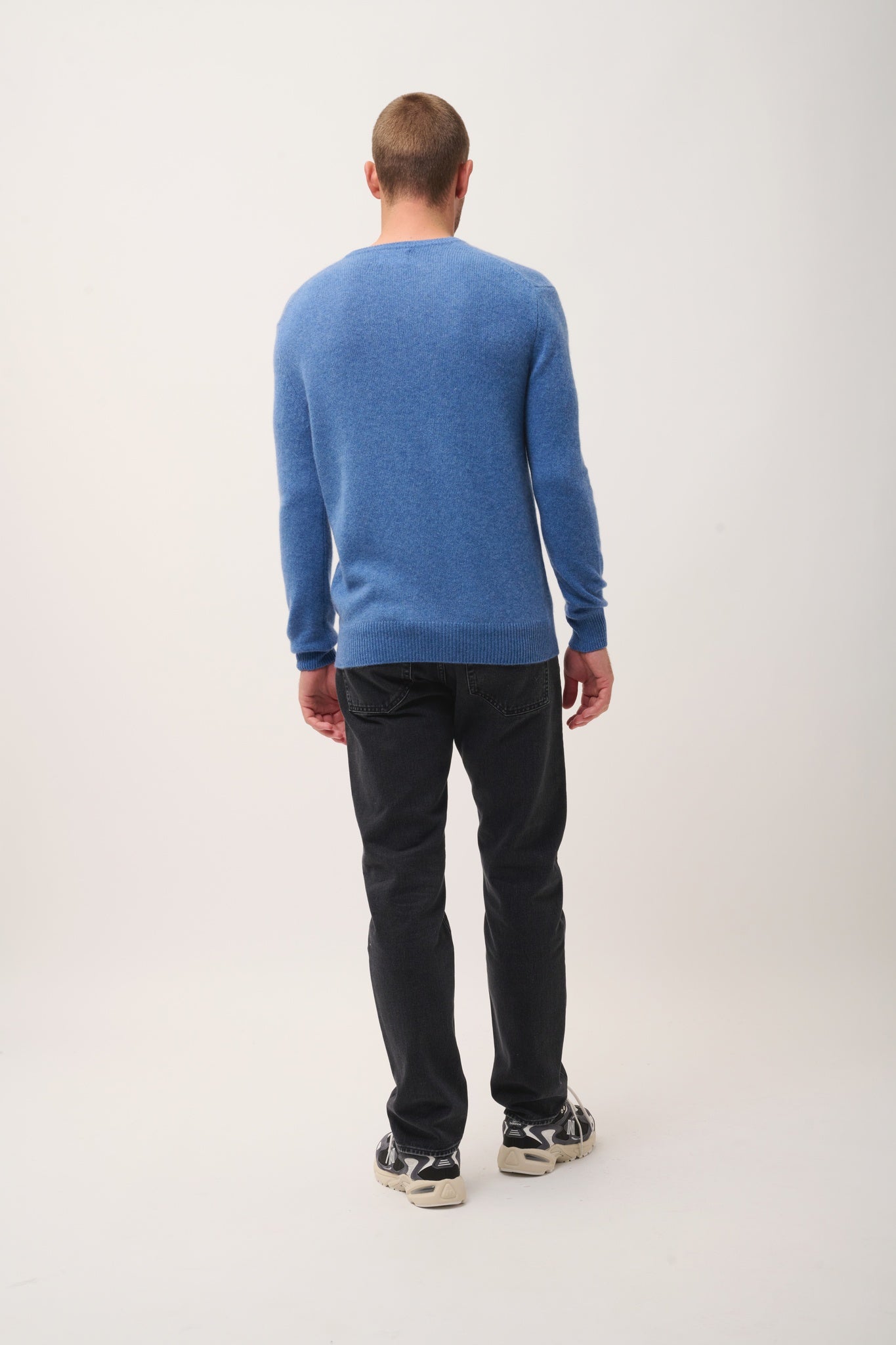 NATHAN v-neck sweater denim blue