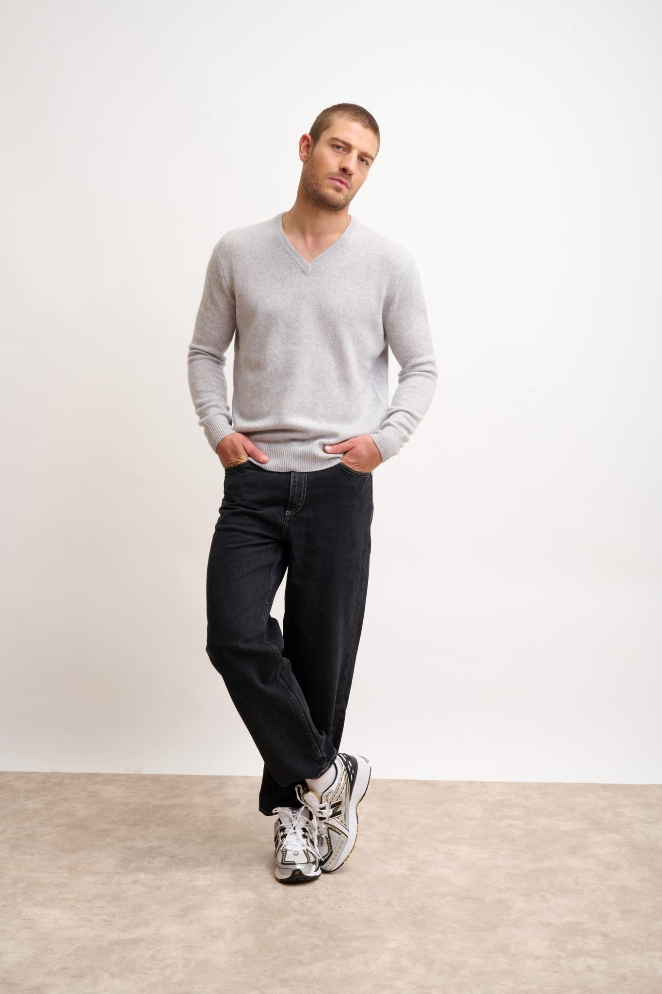 NATHAN pull col v 4 fils gris clair chiné