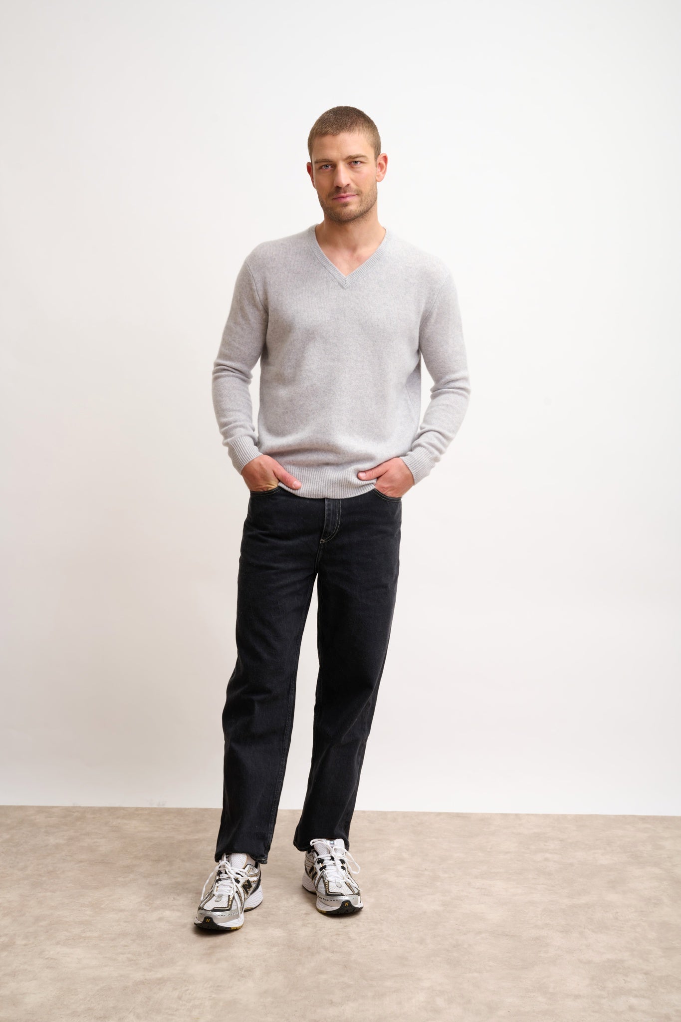 NATHAN pull col v 4 fils gris clair chiné