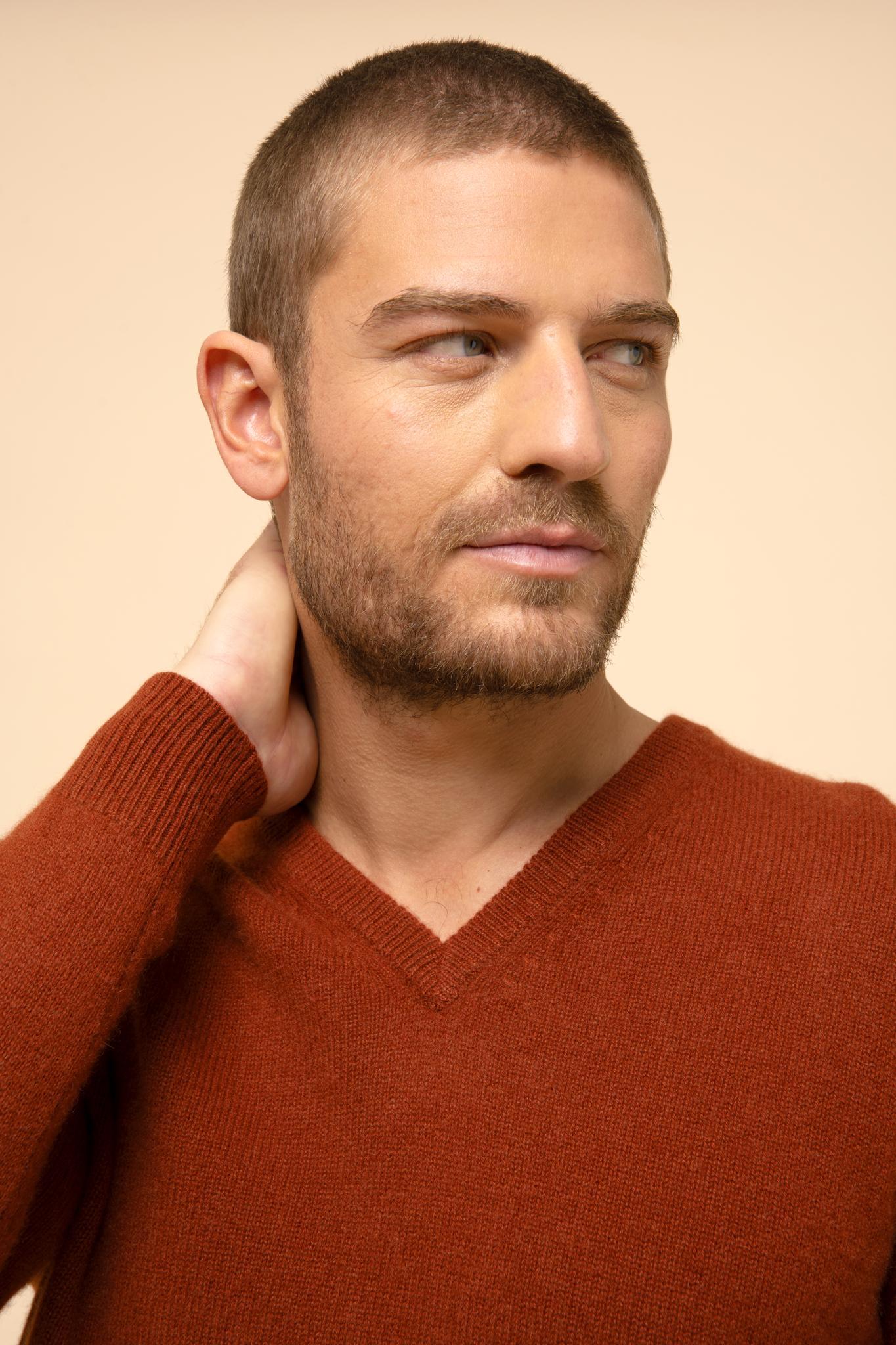 NATHAN v-neck sweater squirrel