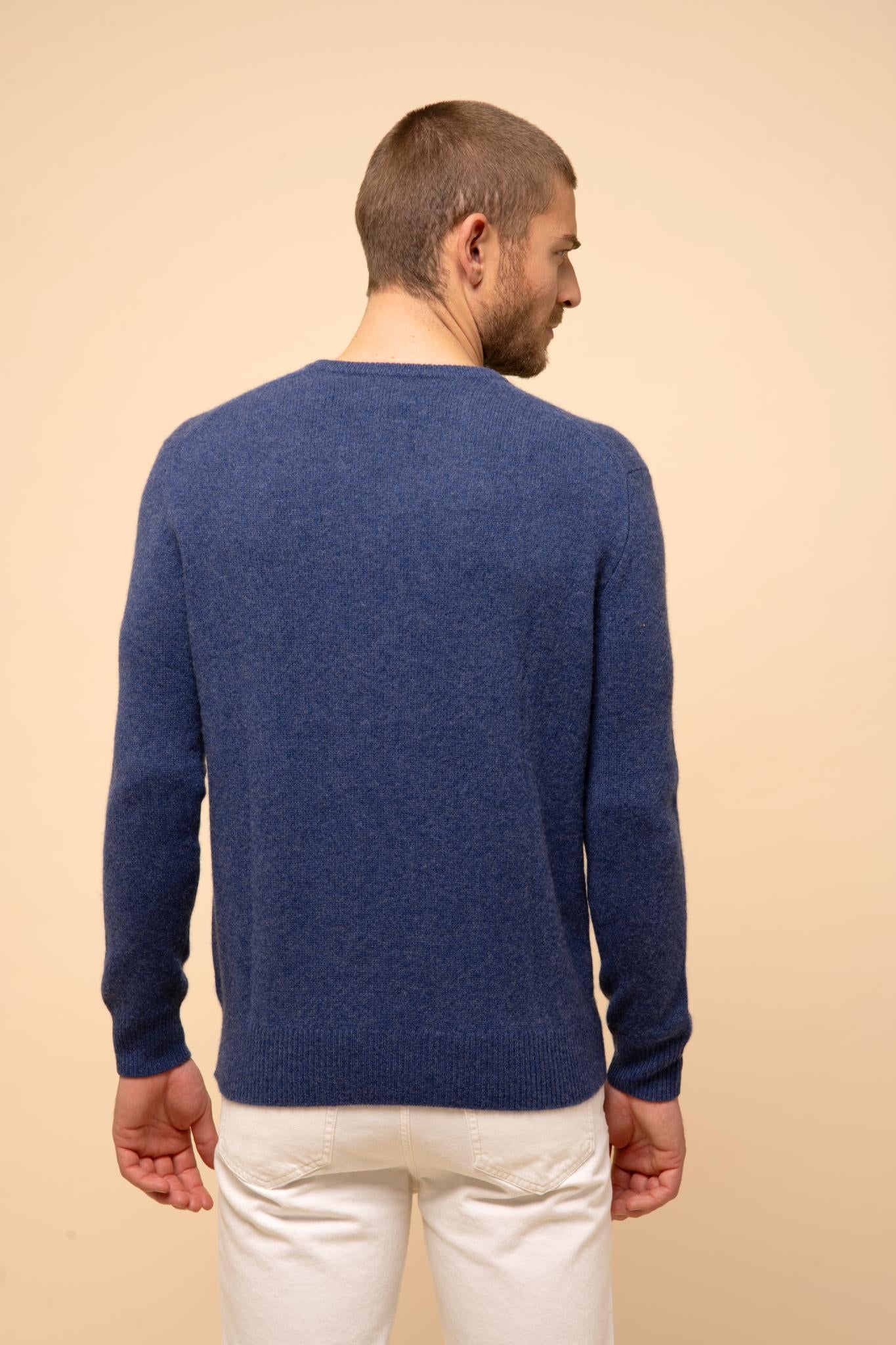 NATHAN ocean v-neck sweater