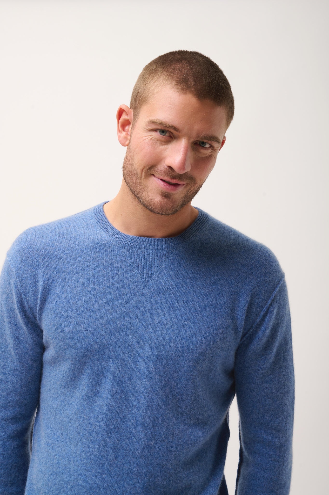 NOE pull col rond bleu denim