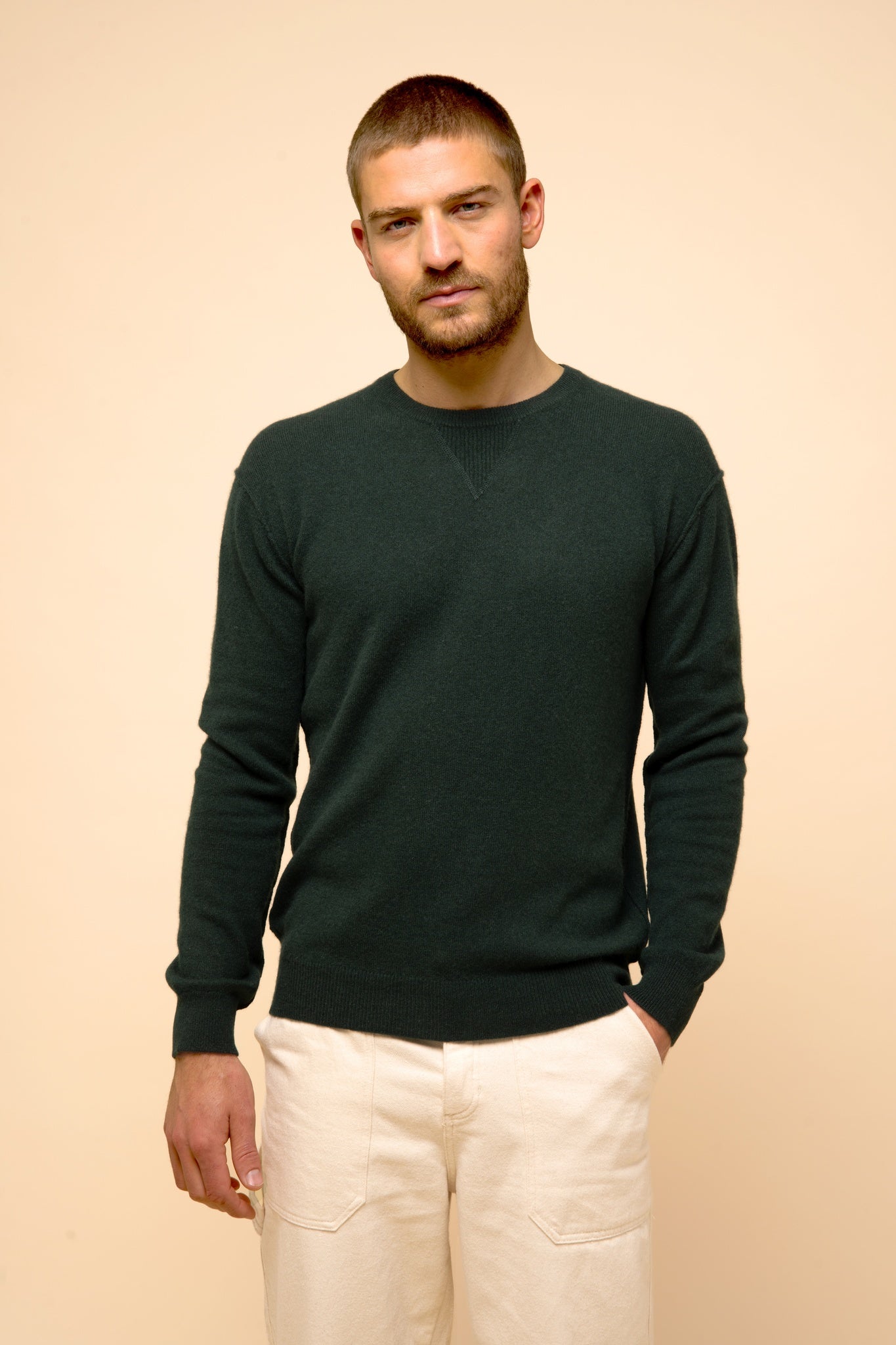 NOE round-neck sweater cypress
