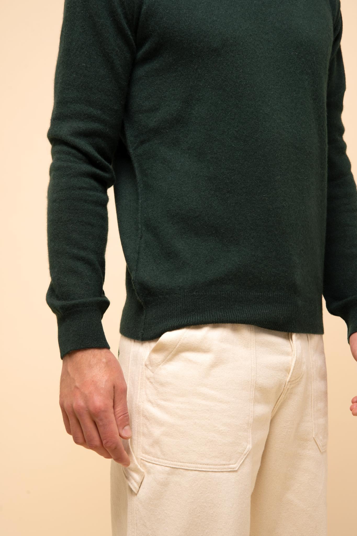 NOE round-neck sweater cypress