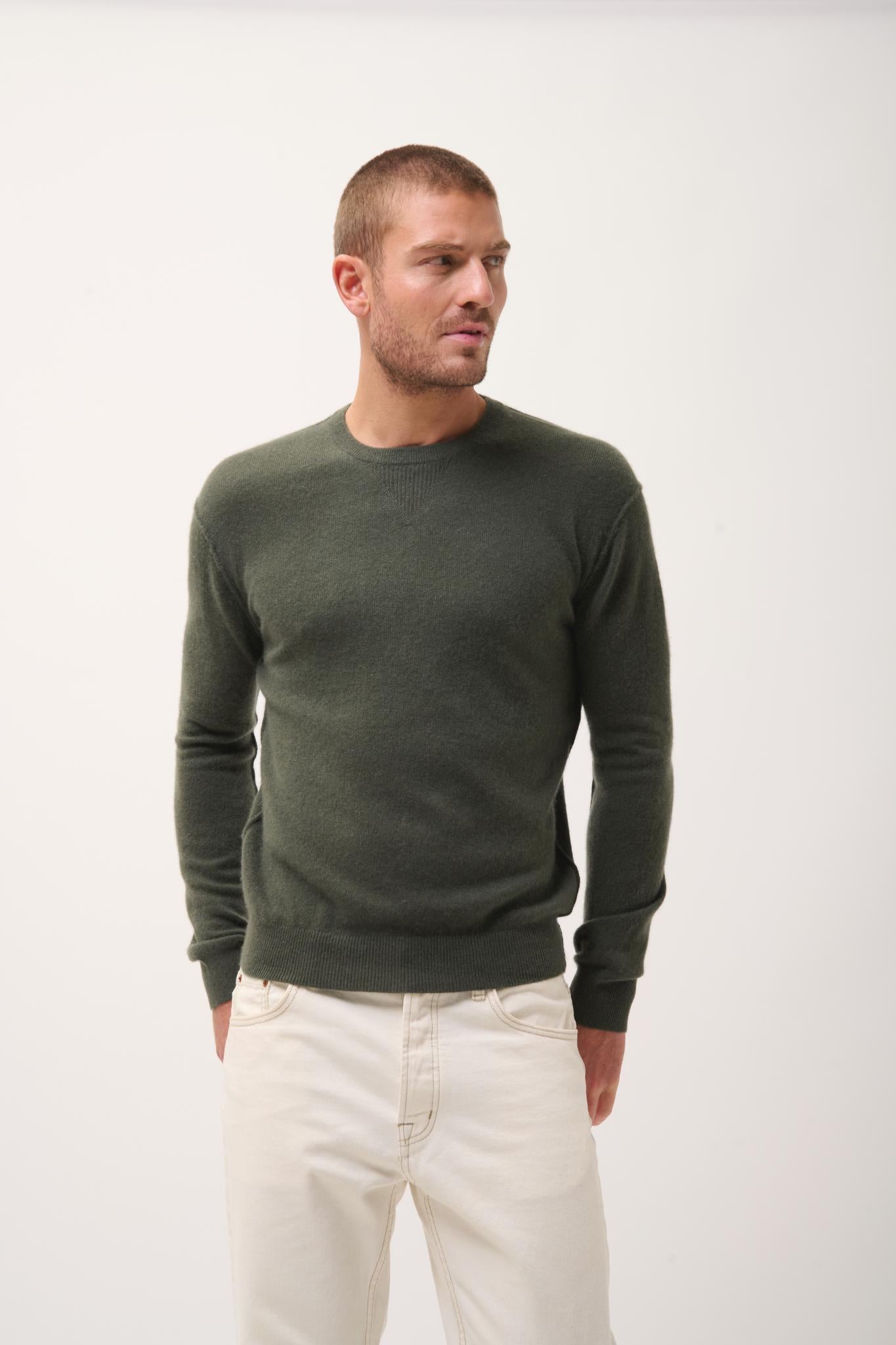 NOE round-neck sweater khaki