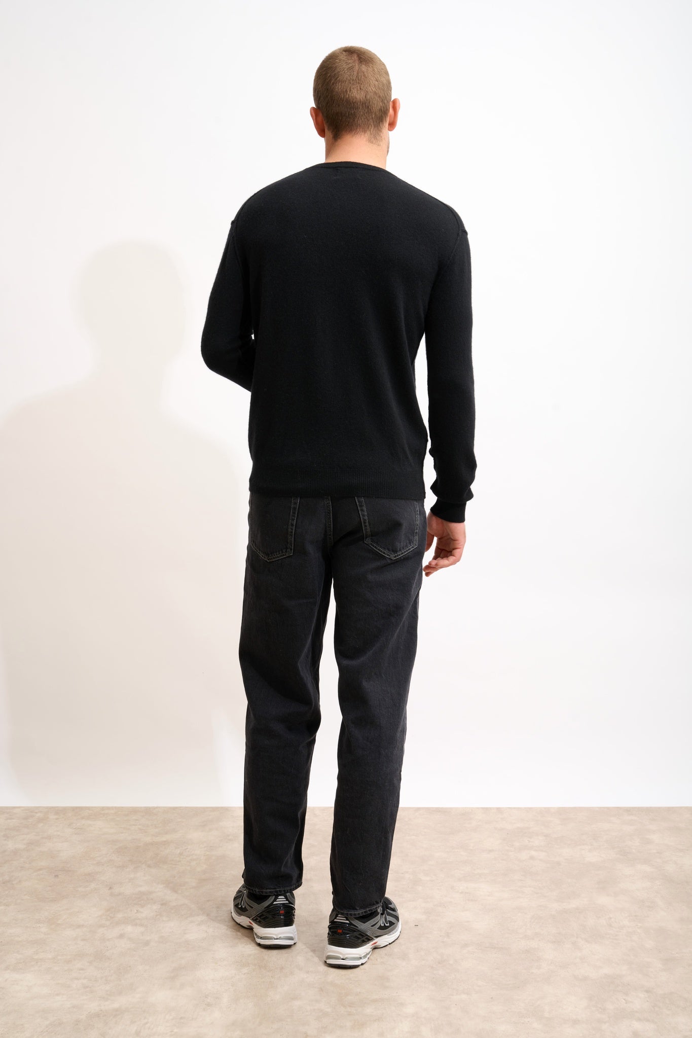 NOE pull col rond noir