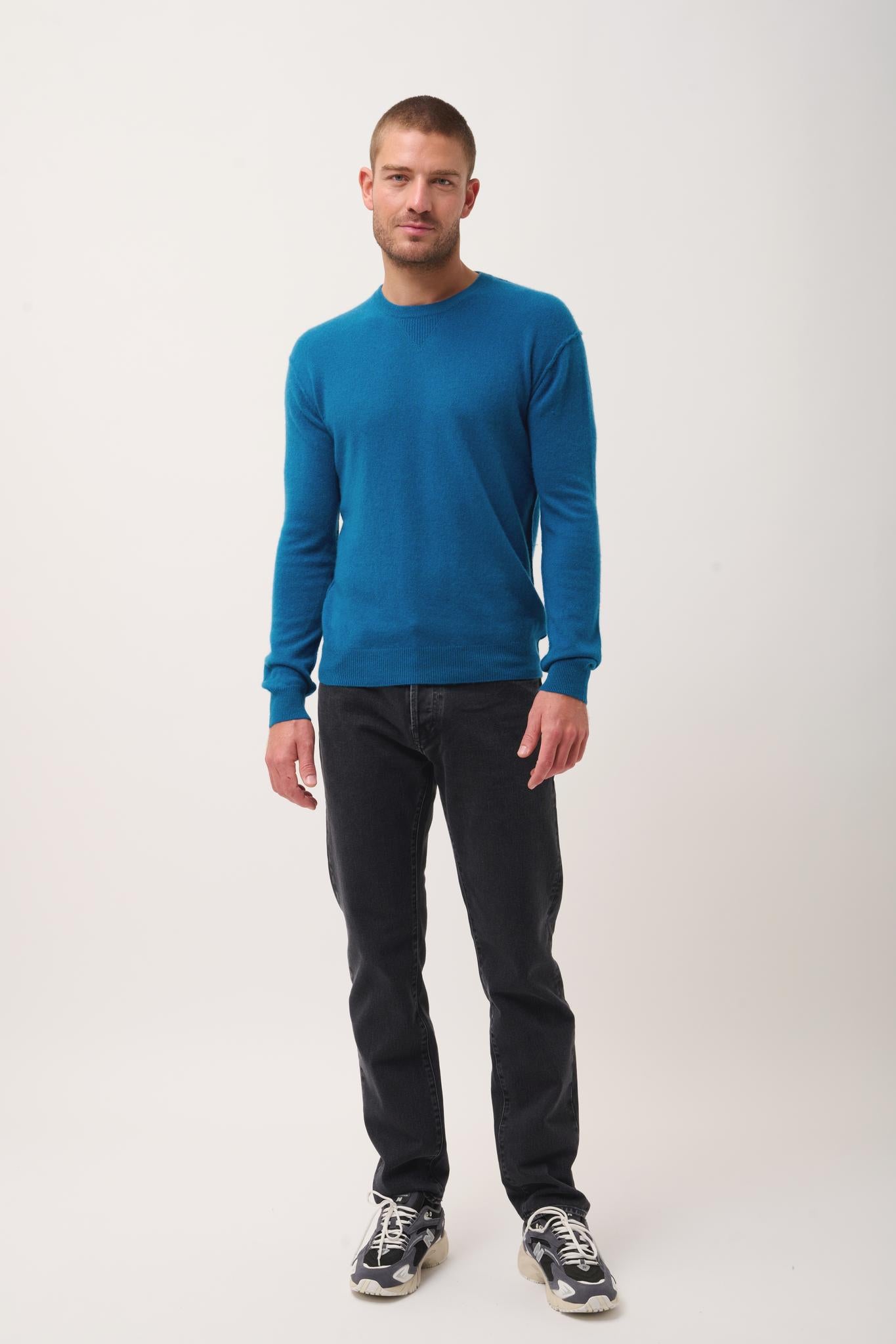 NOE pull col rond paon