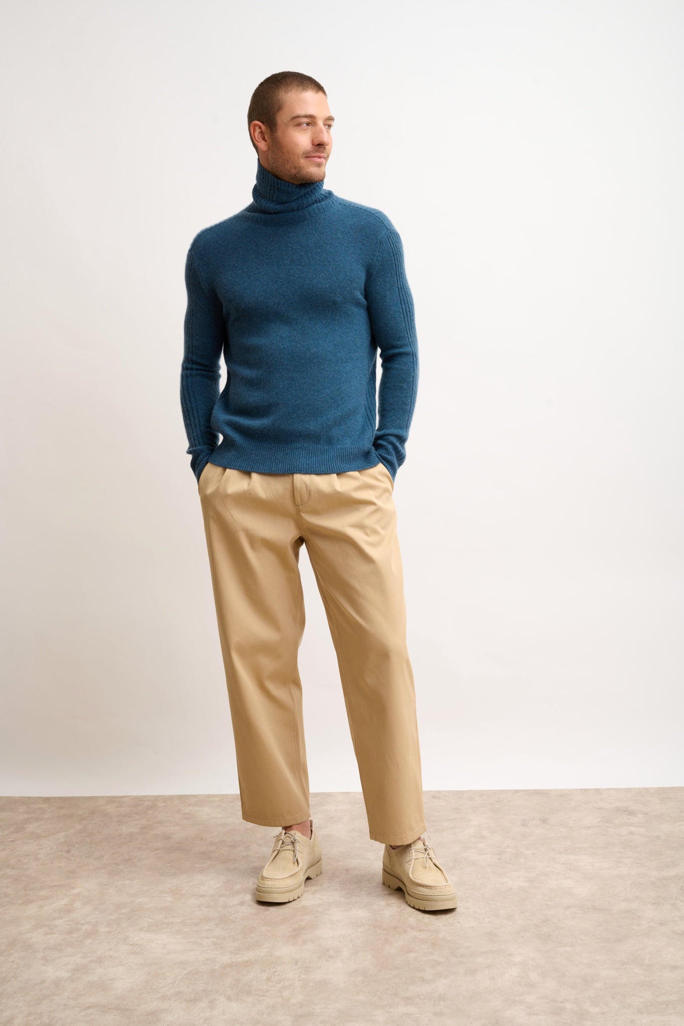 NOI pull col roulé vert canard chiné