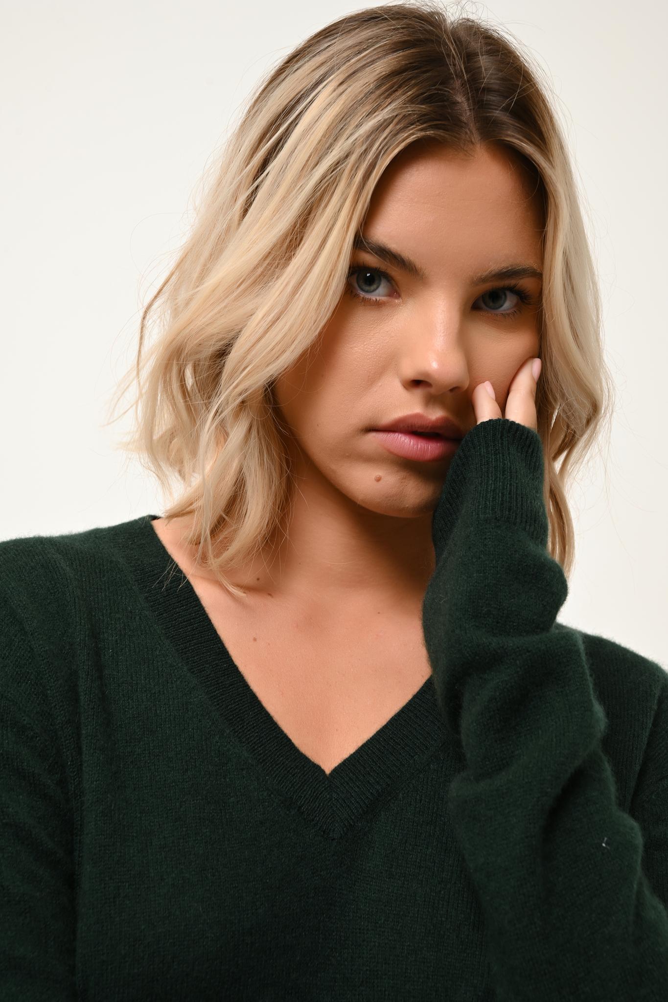 NORA pull col v cyprès