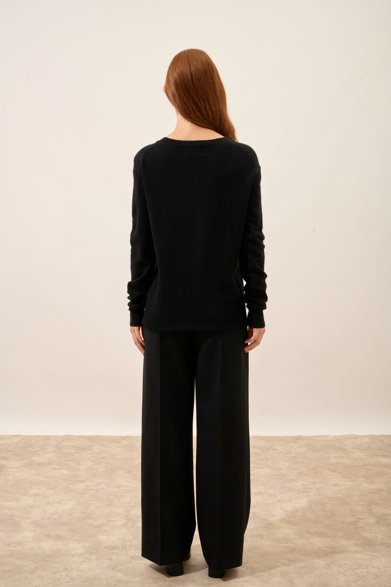 NORA pull col v noir