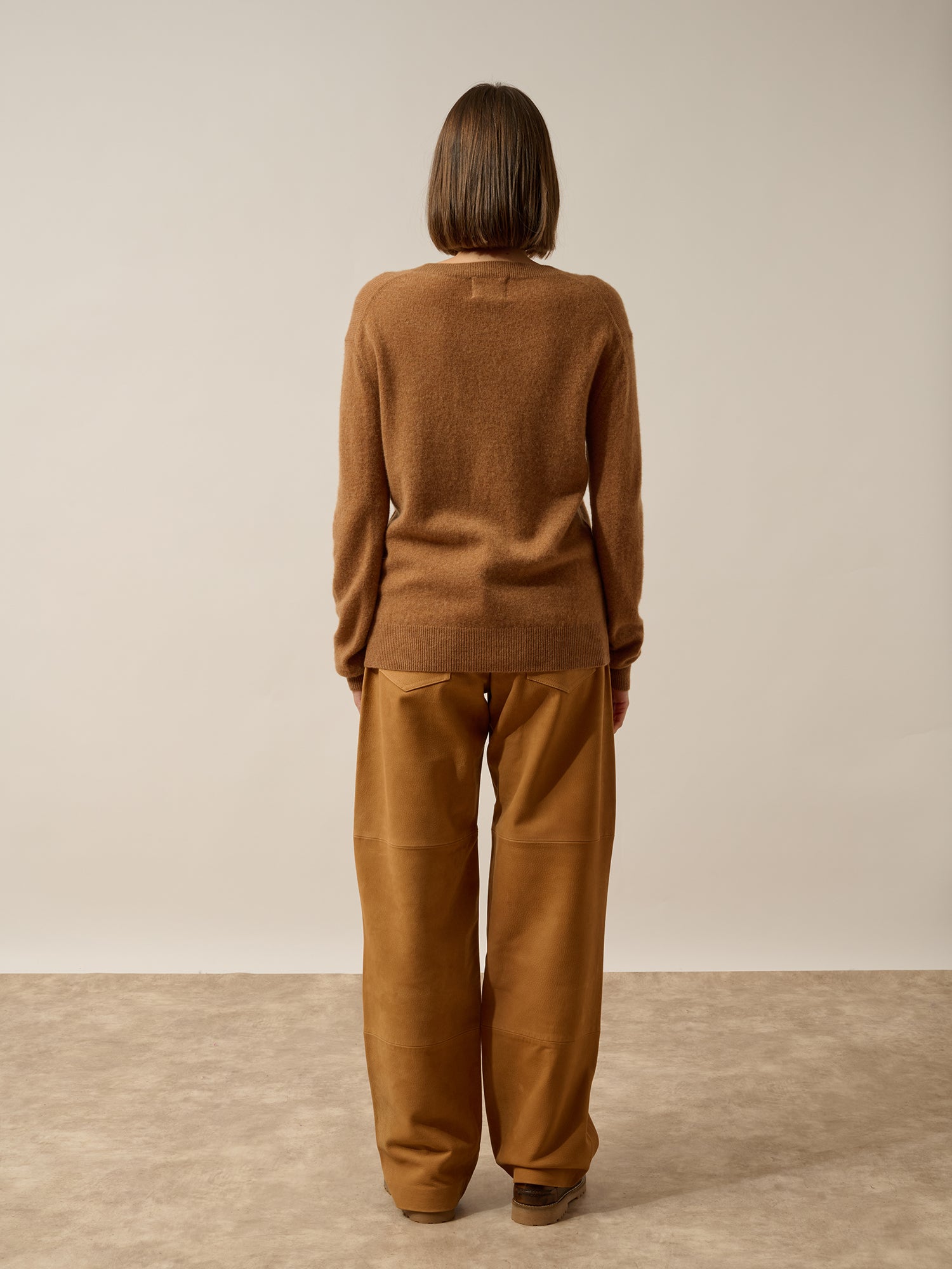 NORA pull col v noisette