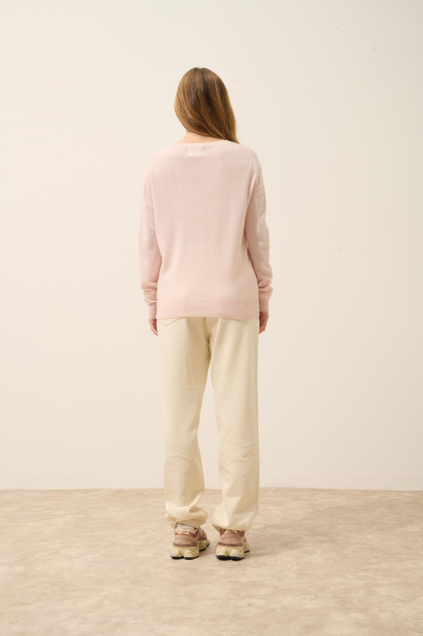 NORA v-neck sweater powder
