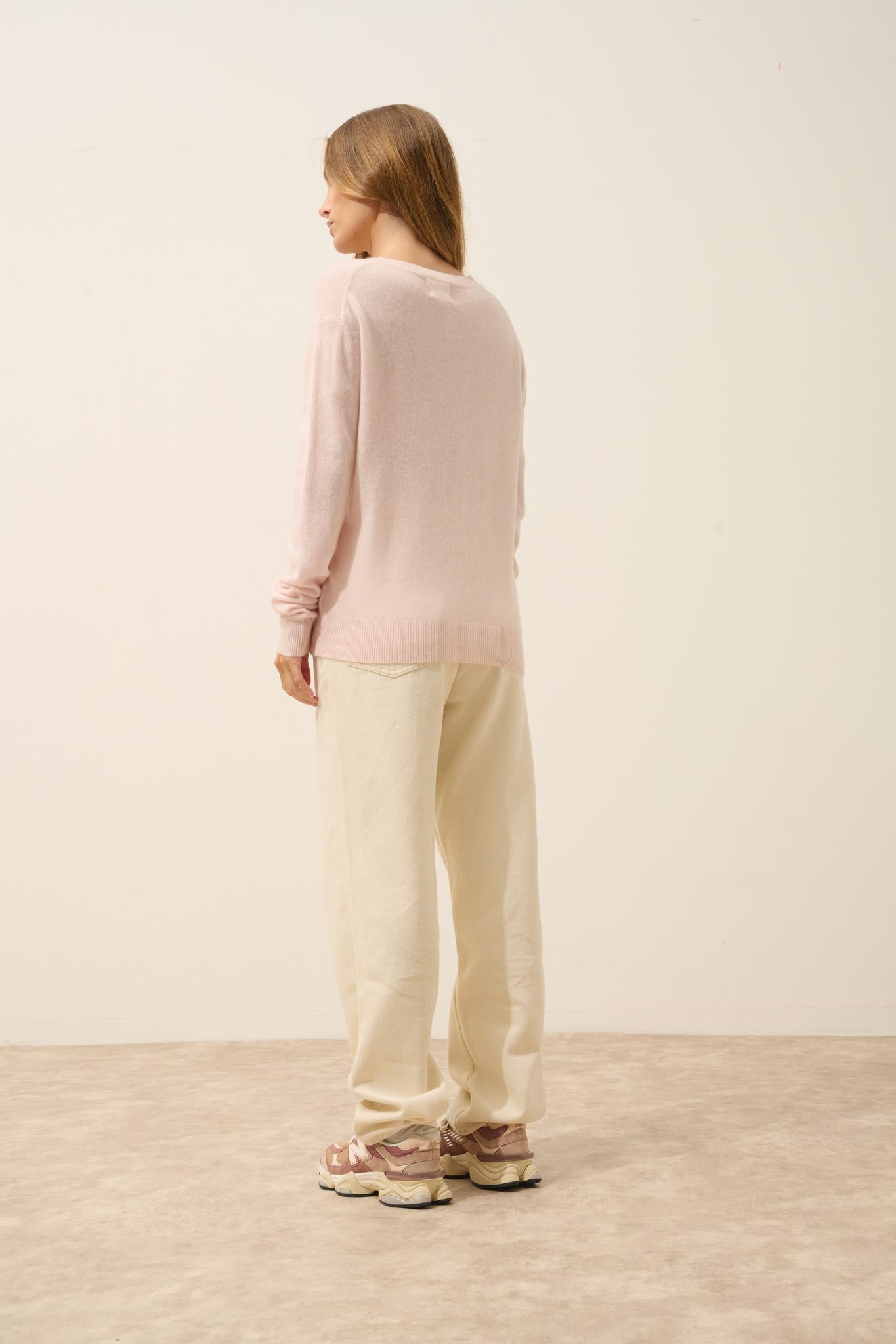 NORA v-neck sweater powder