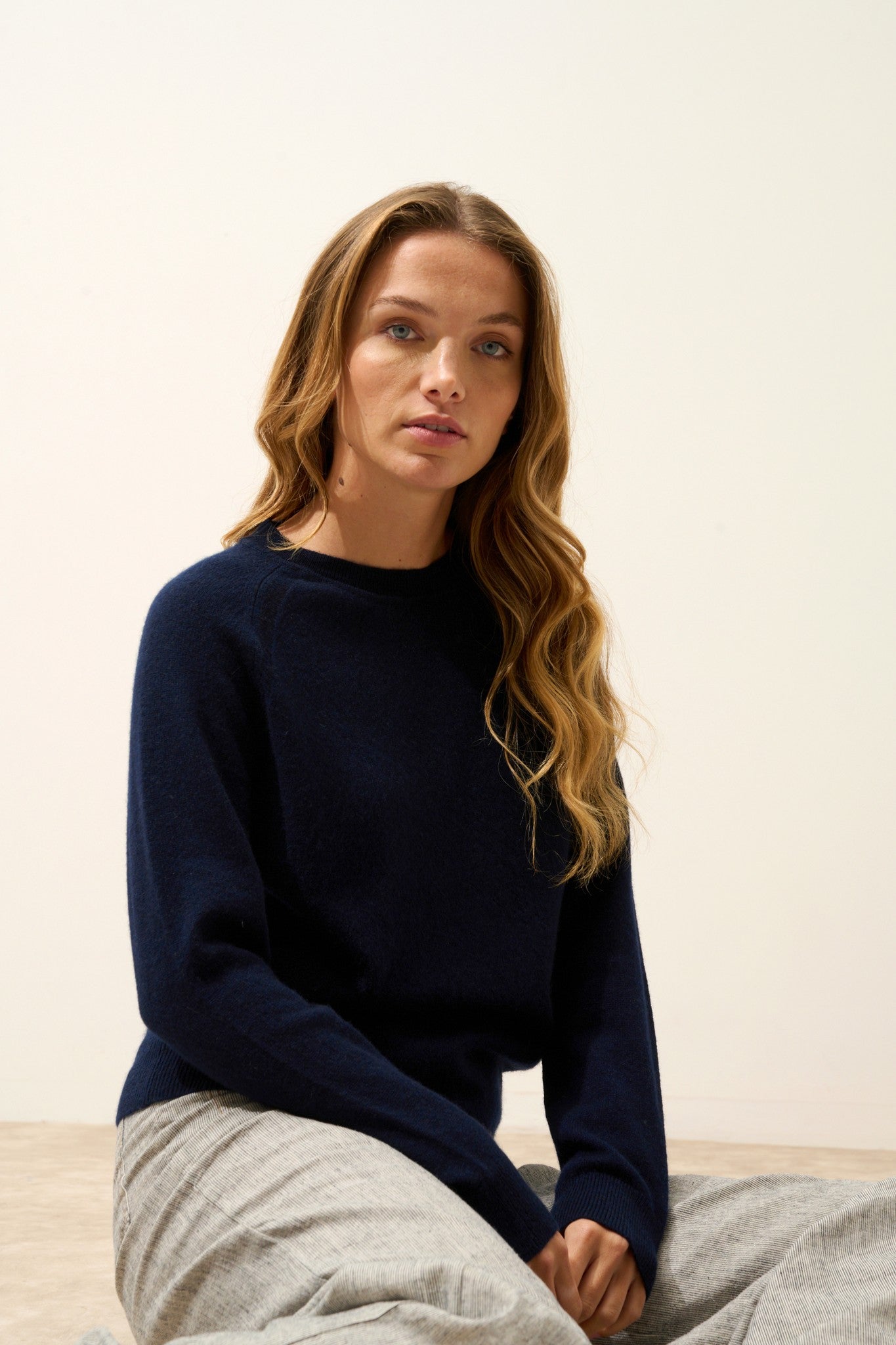 norena pull col rond navy 100% cachemire