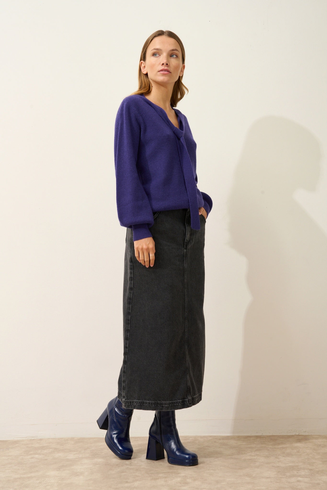 NOTY pull col lavallière purple