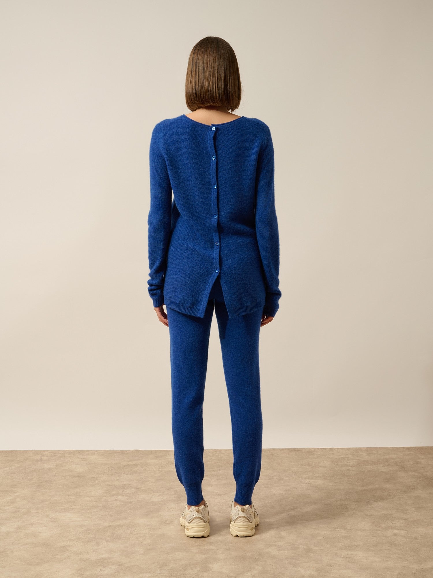 olena pull col rond outremer