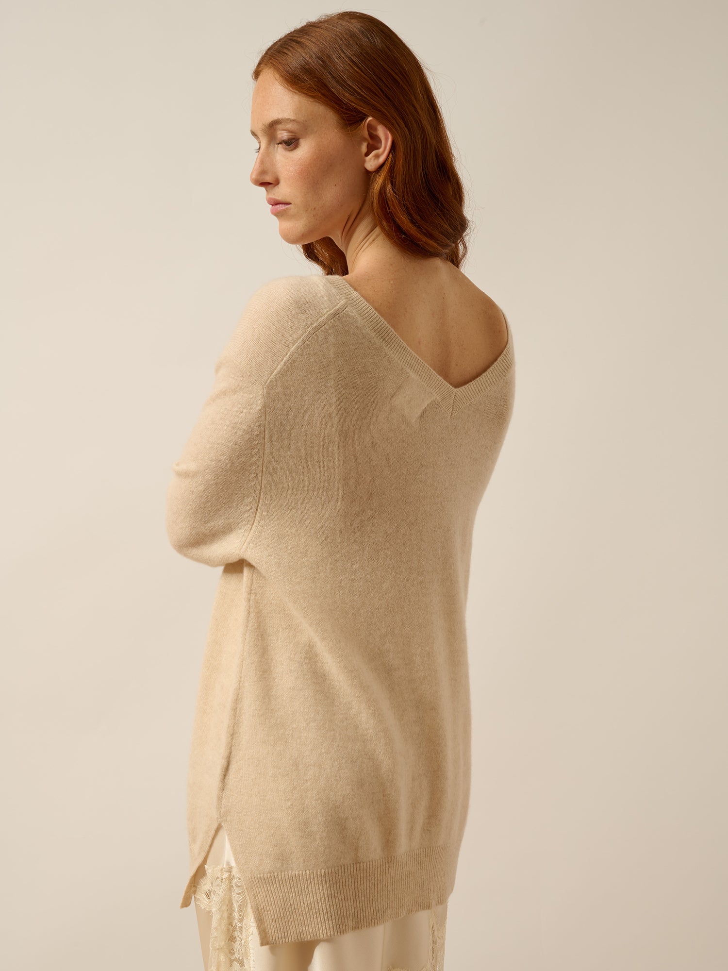 OPAL oatmeal V-neck sweater