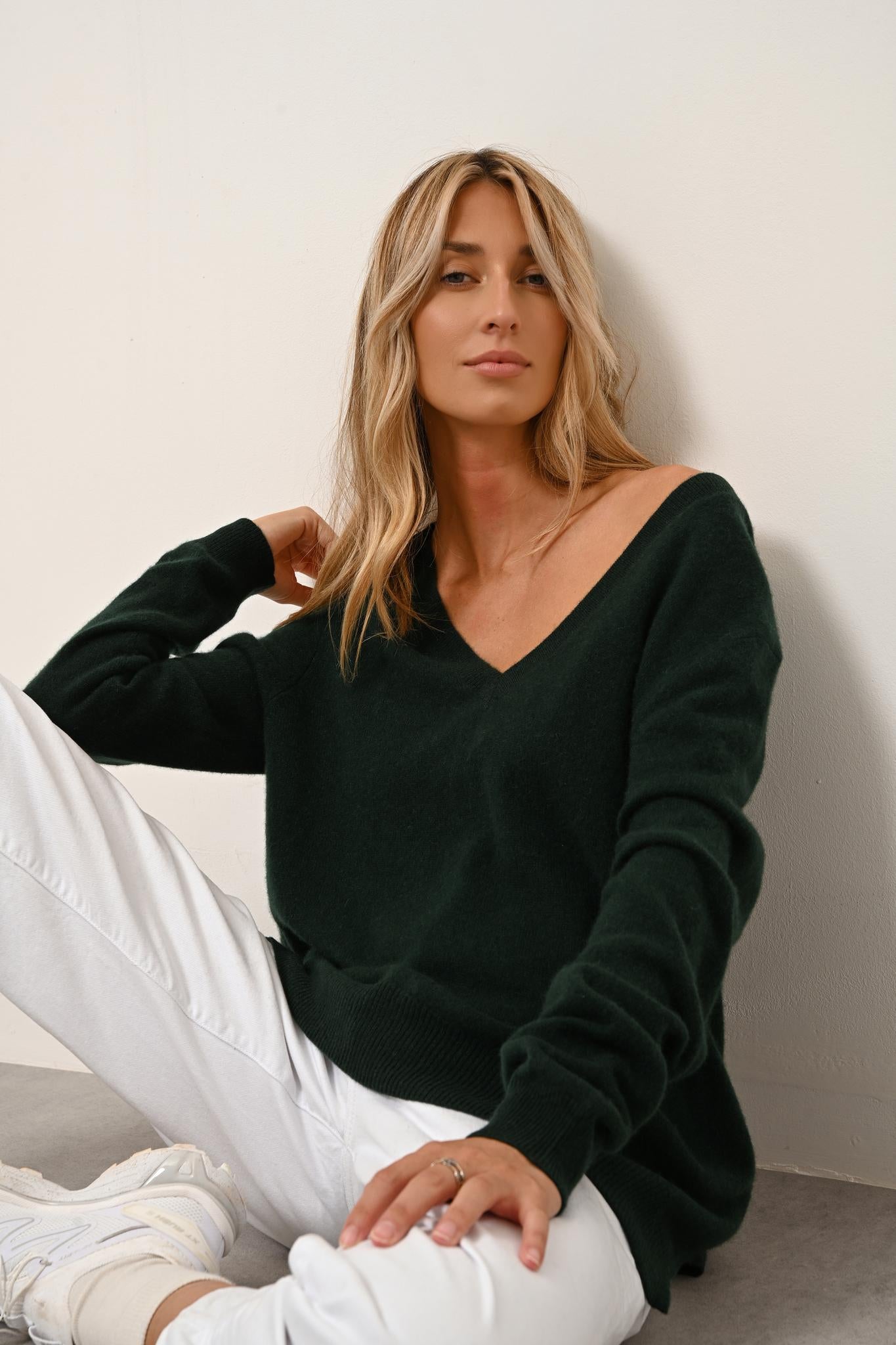 OPAL v-neck sweater cypress