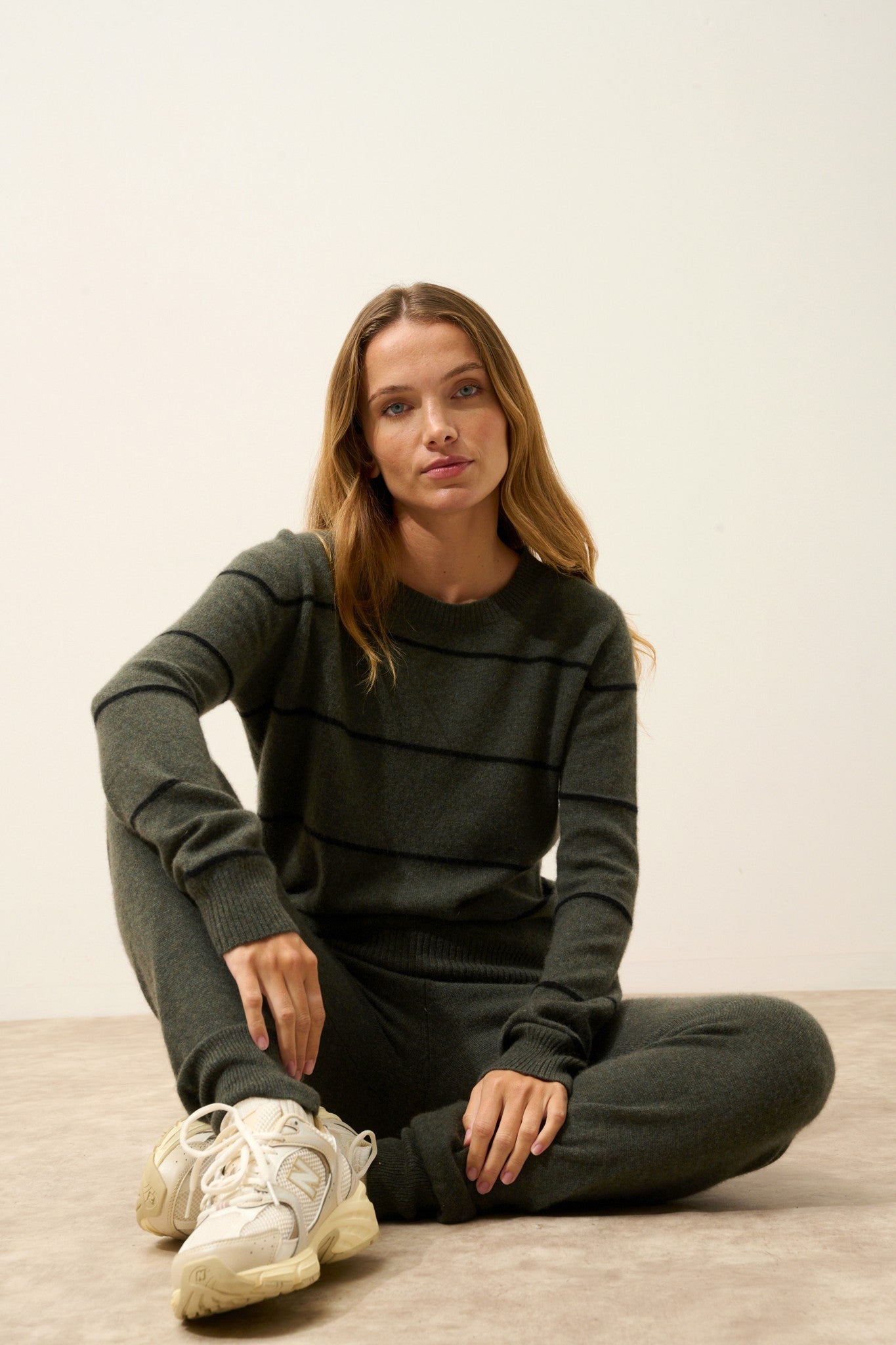 orélis pull col bateau bi-color kaki chiné/noir 100% cachemire