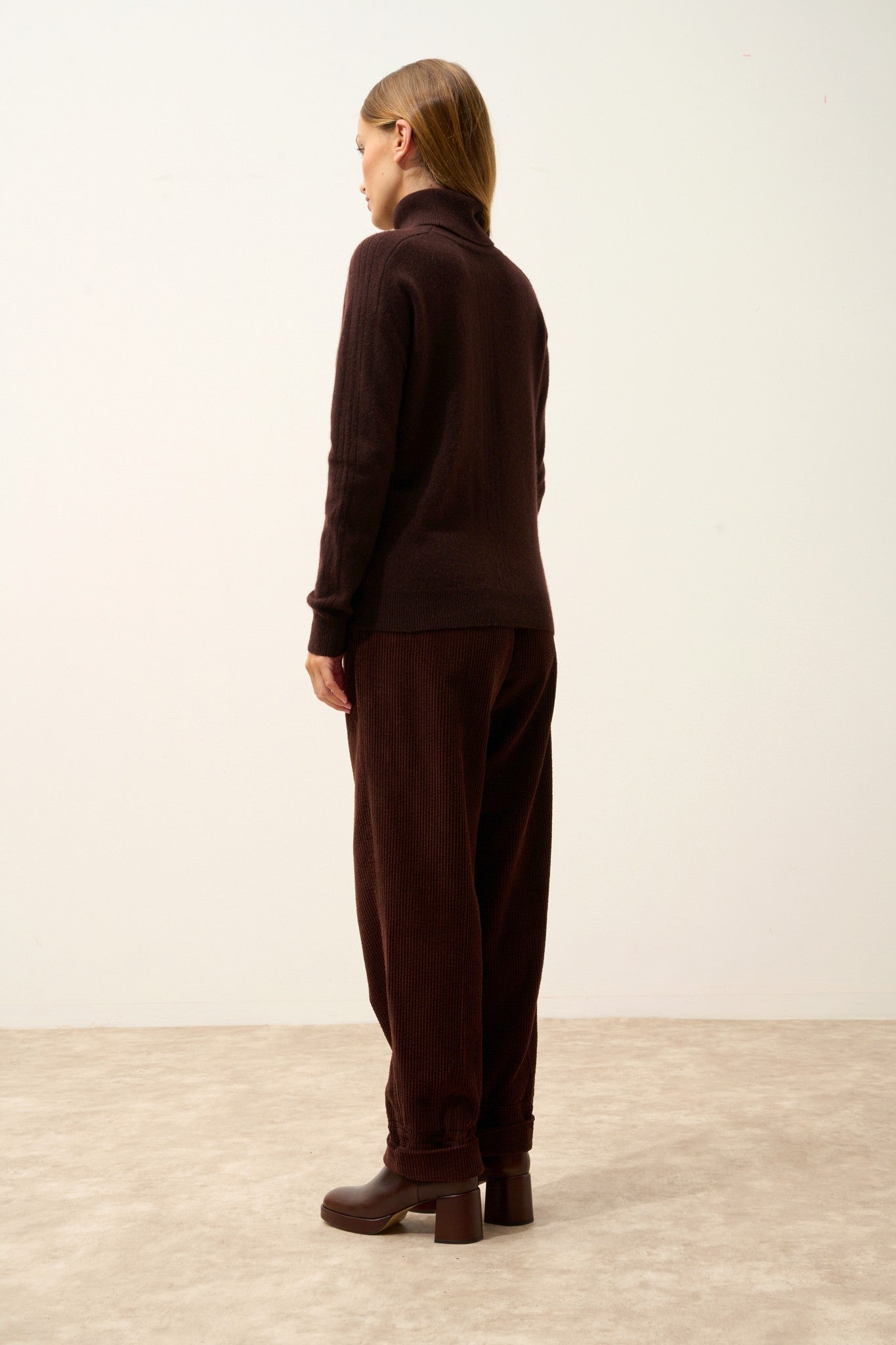 orianne pull col roulé choco 100% cachemire