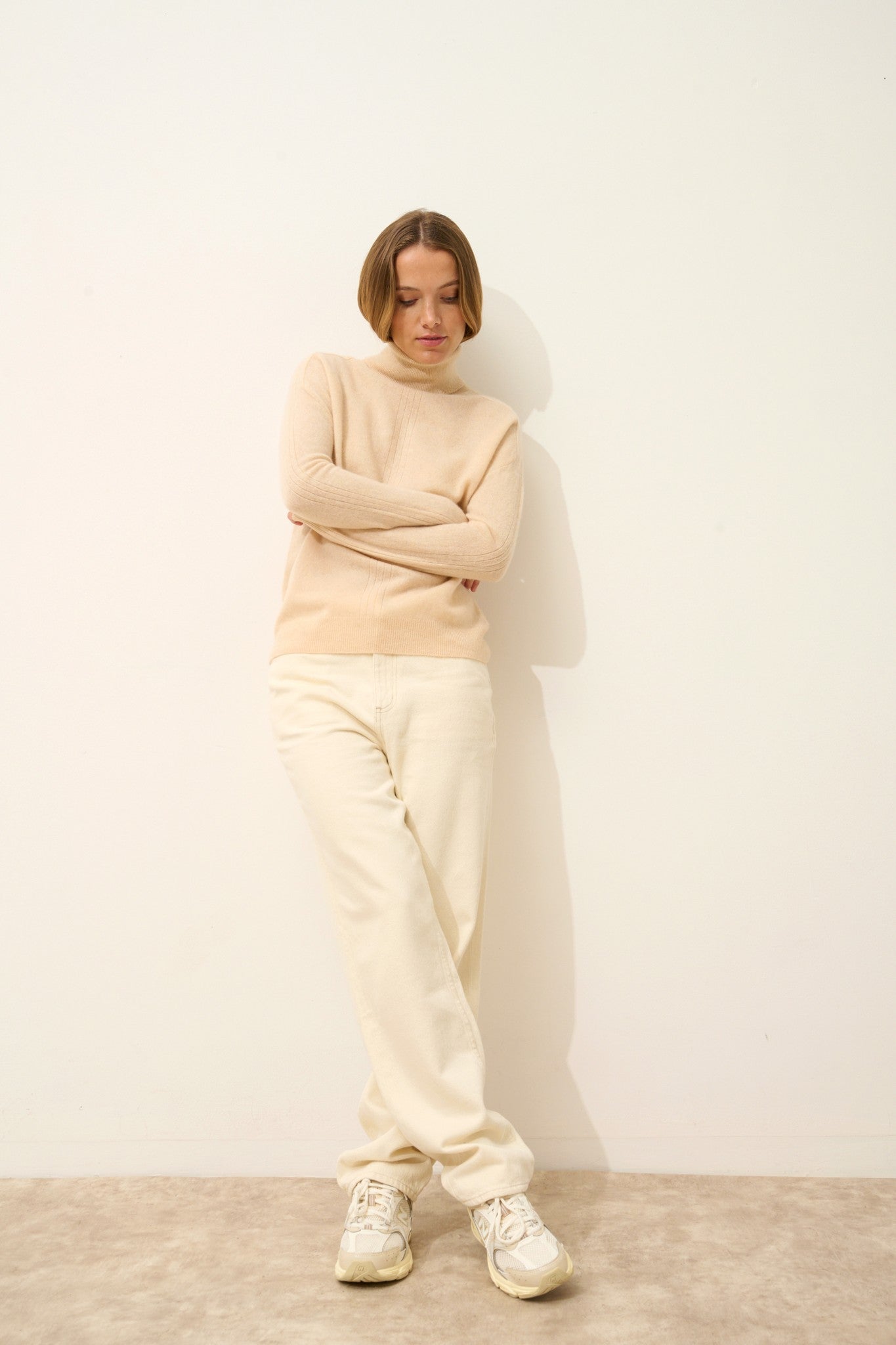 orianne pull col roulé sable 100% cachemire