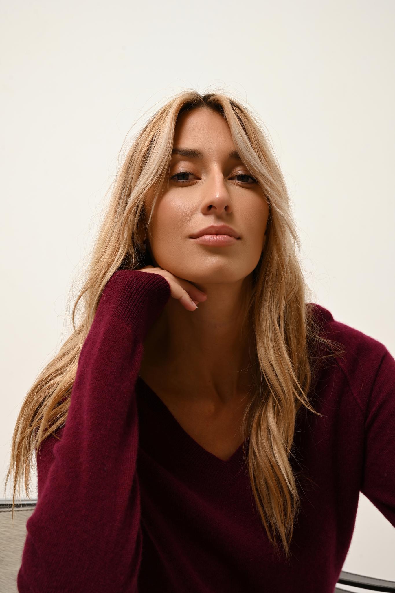 PHOEBE pull col v bordeaux
