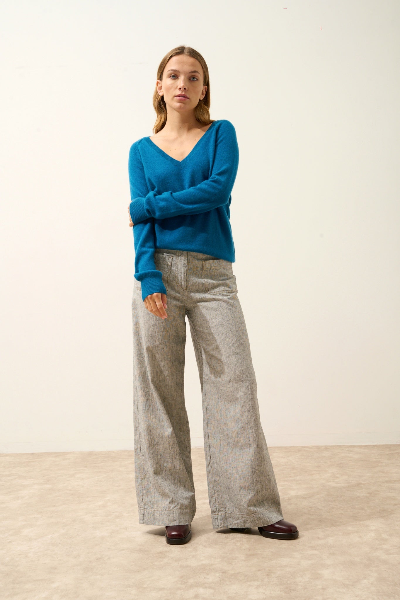 PHOEBE pull col v paon