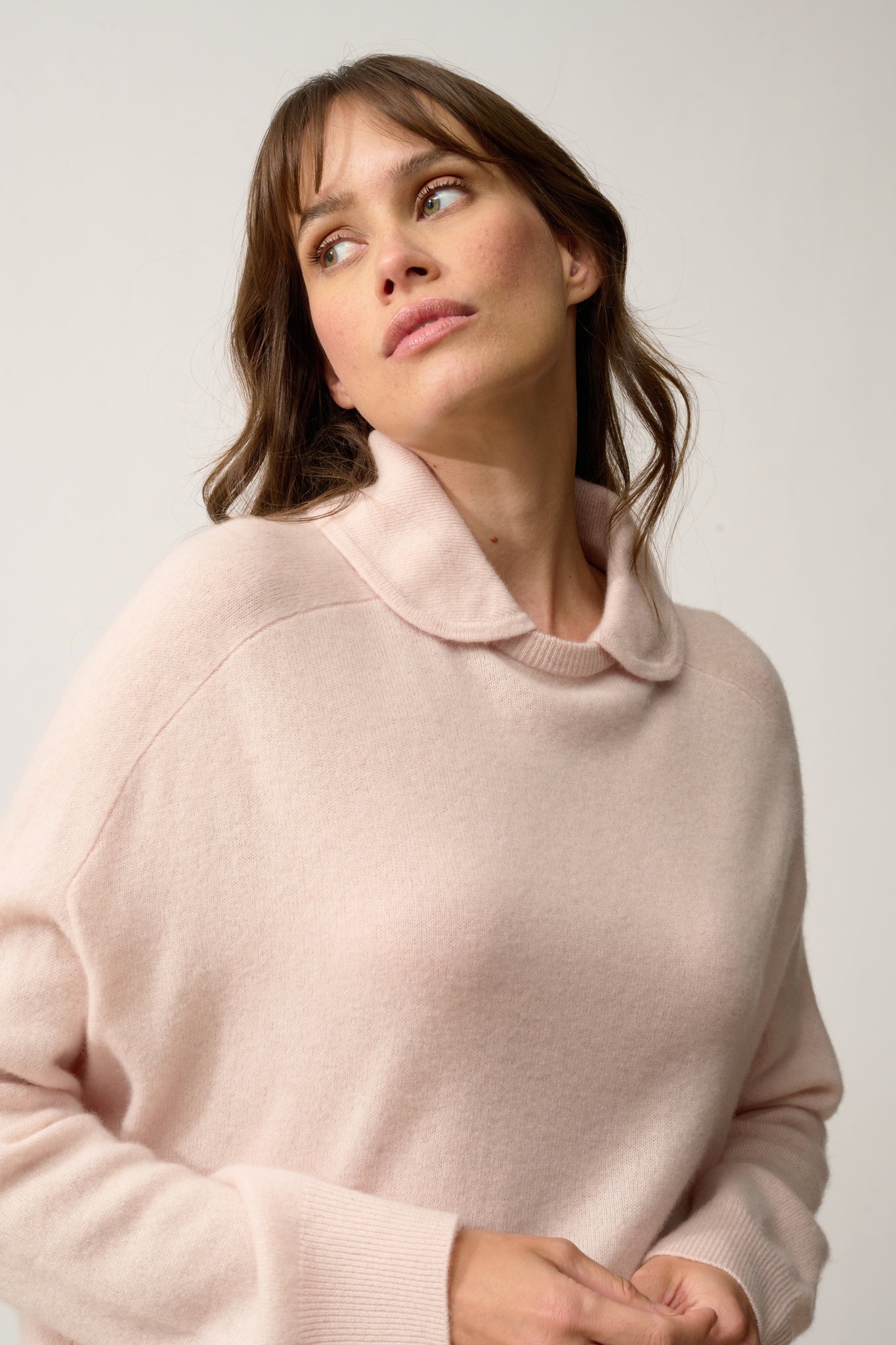 PIURA cowl-neck sweater powder