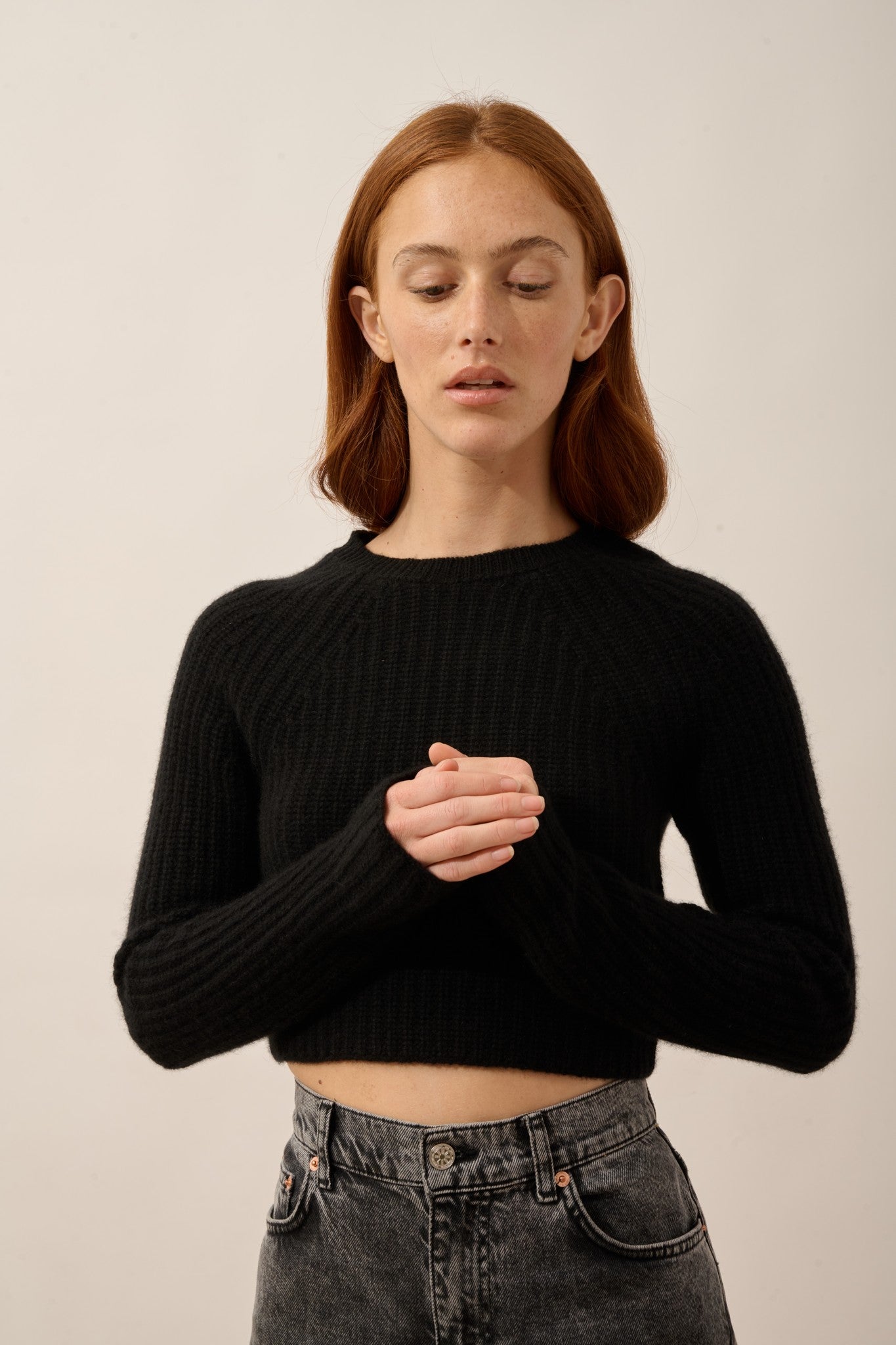 pucallpa pull court col rond 8 fils noir