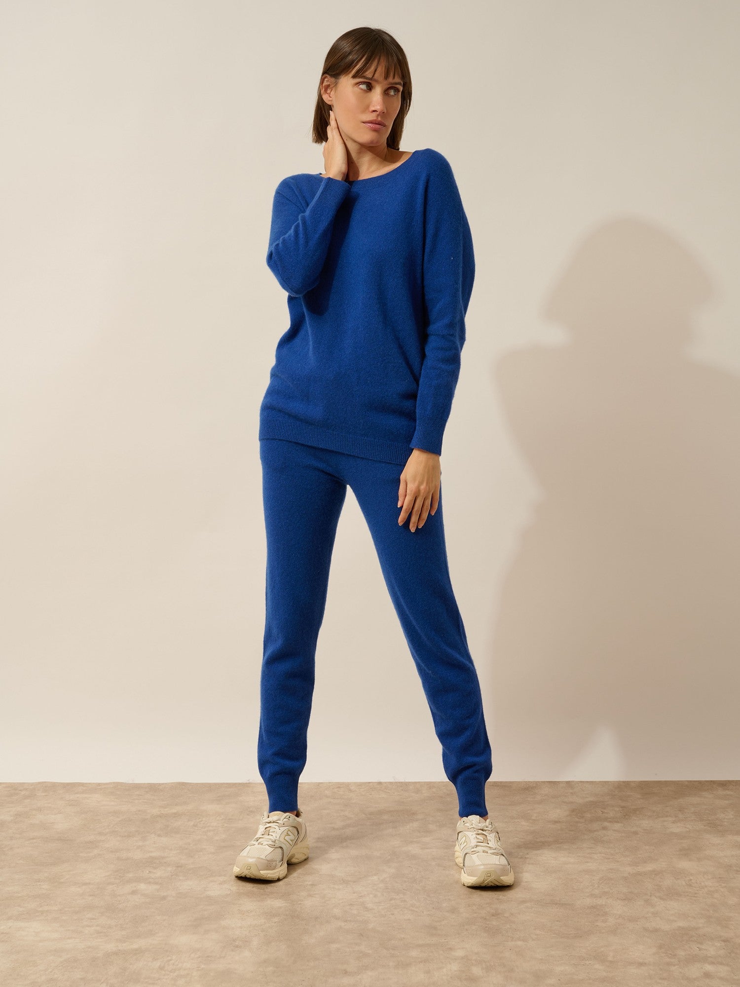 rebecca pull outremer