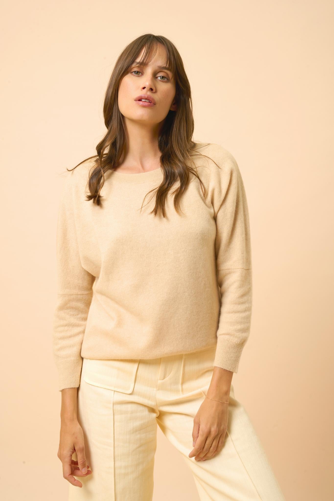 REBECCA round-neck sweater sand