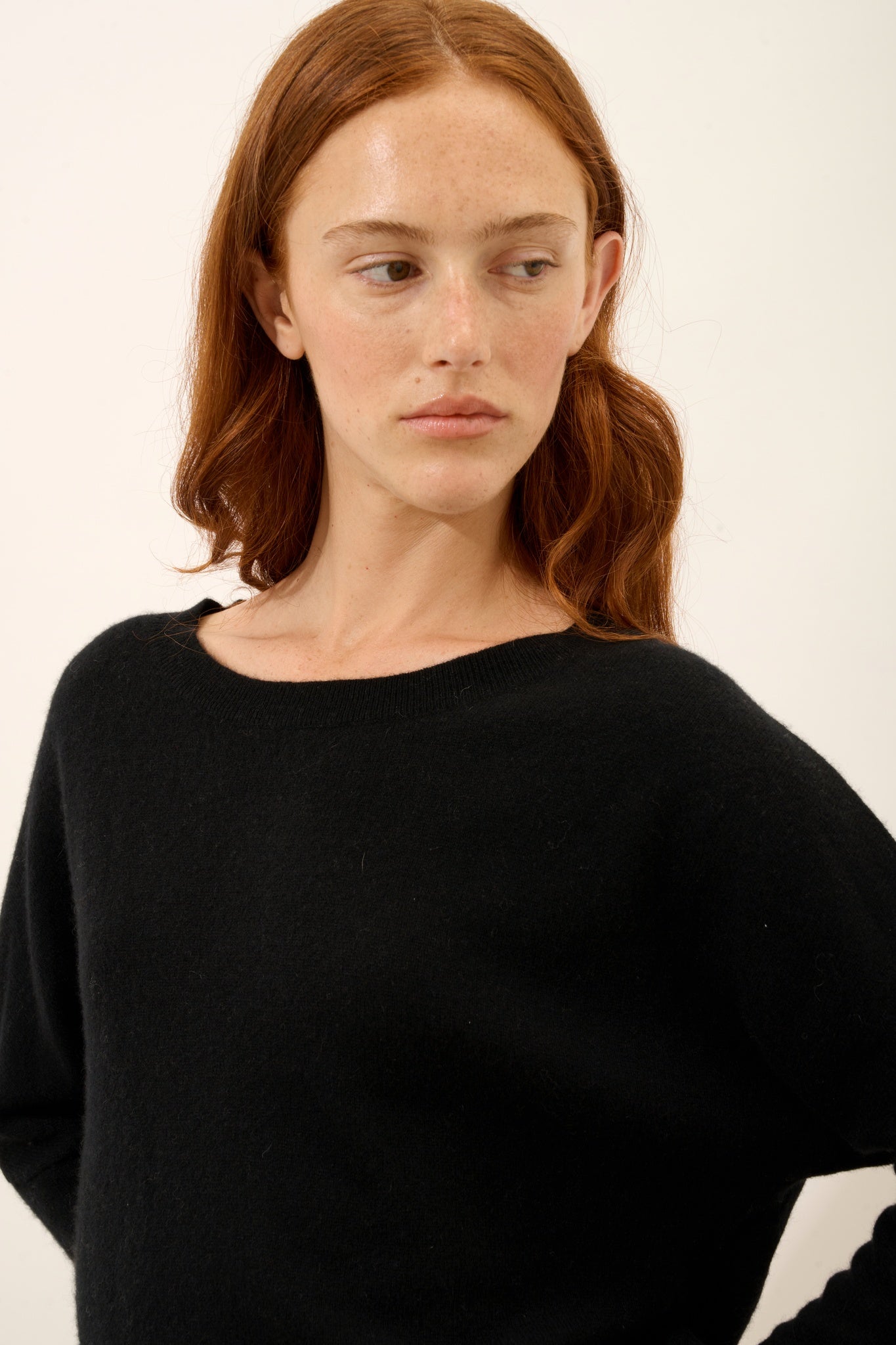 REBECCA pull col rond noir