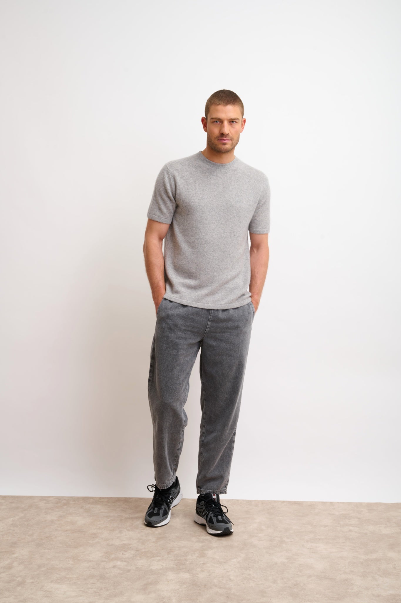 REBEKA round neck t-shirt in heathered cloud