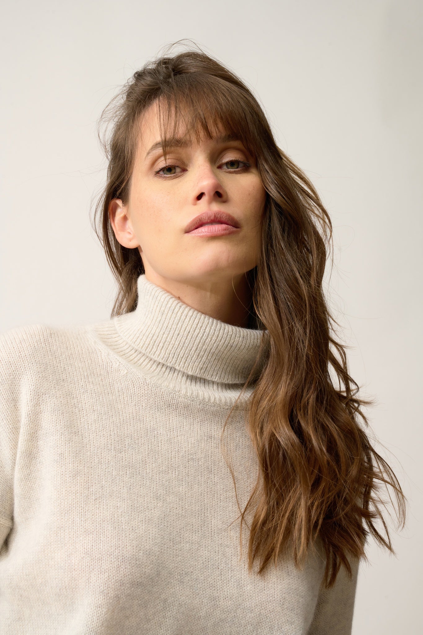 ROMANE pearl grey turtleneck sweater