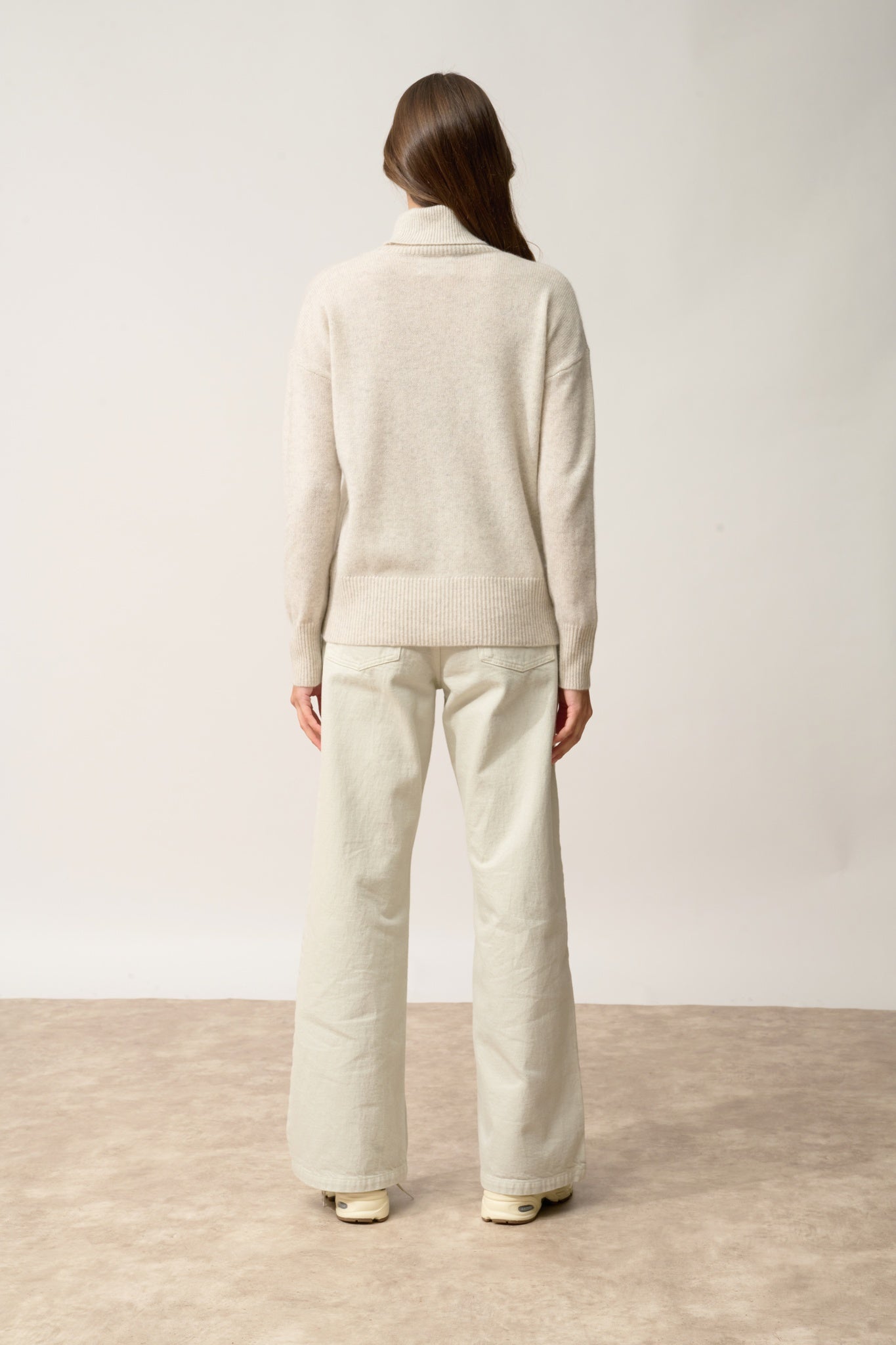 ROMANE pearl grey turtleneck sweater