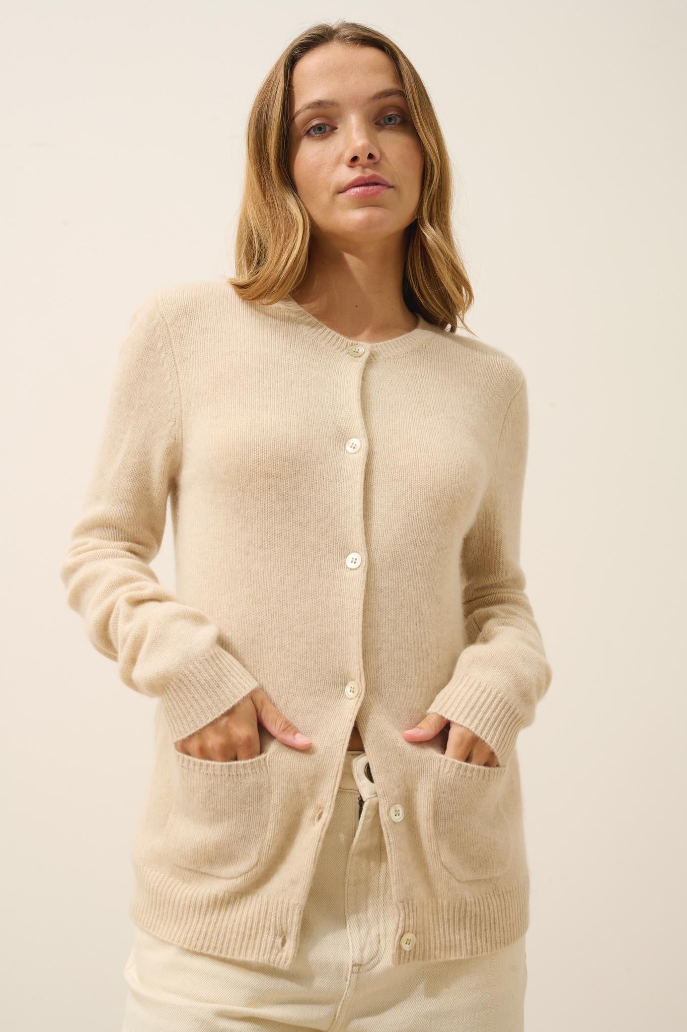 ROSE cardigan oatmeal round neck