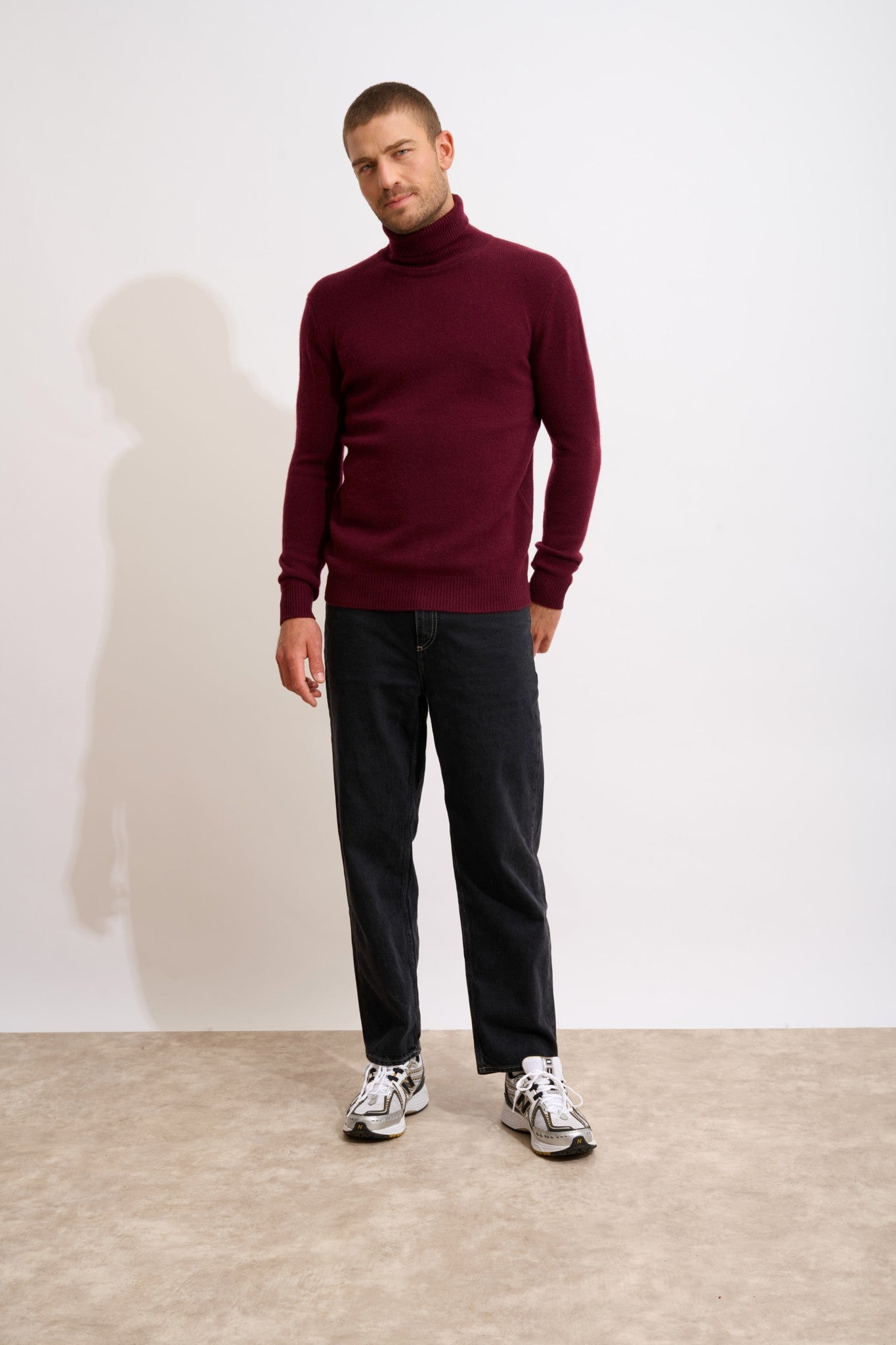 sacha pull col roulé 4 fils mûre 100% cachemire