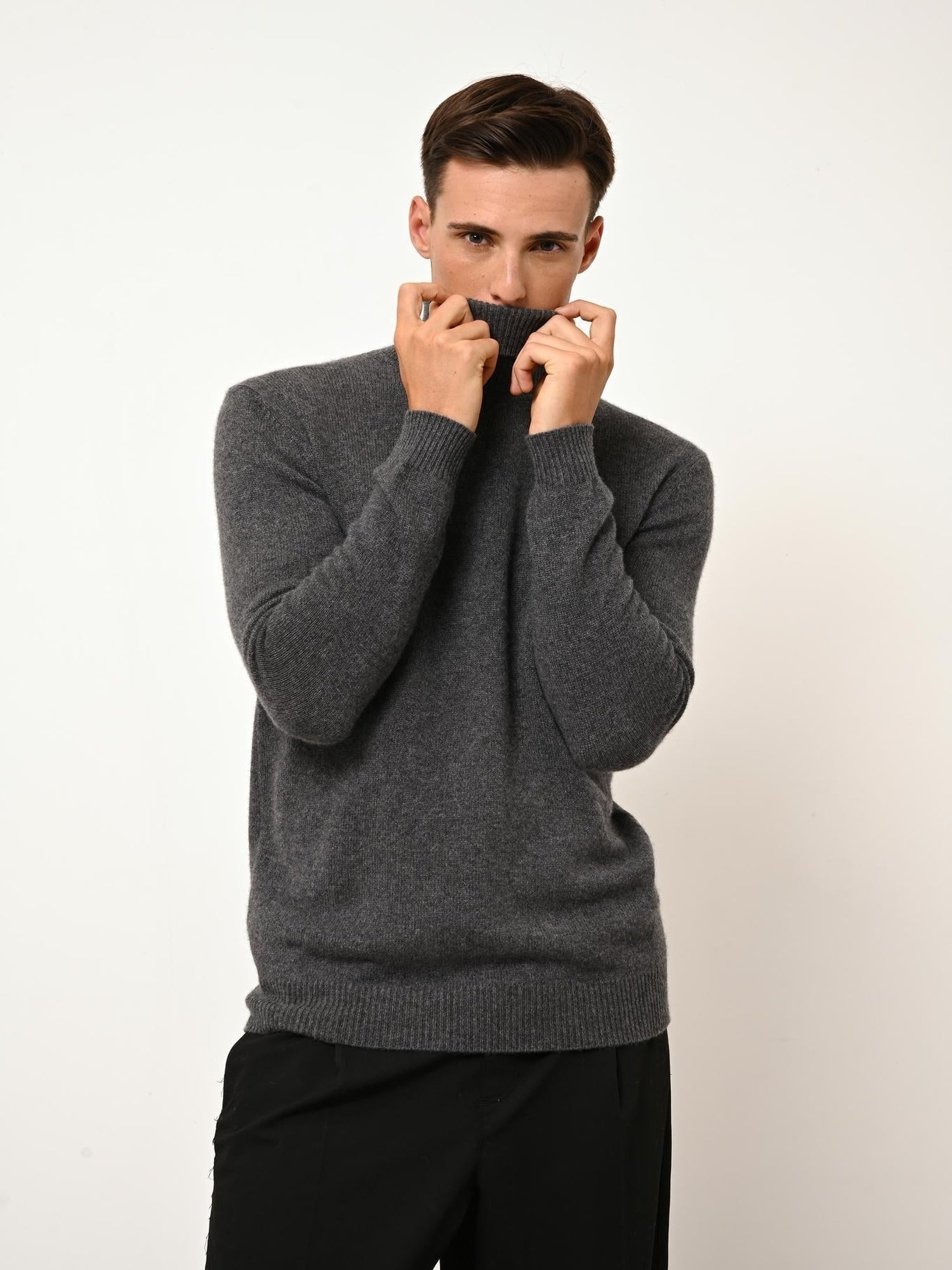 SACHA pull col roulé anthracite chiné