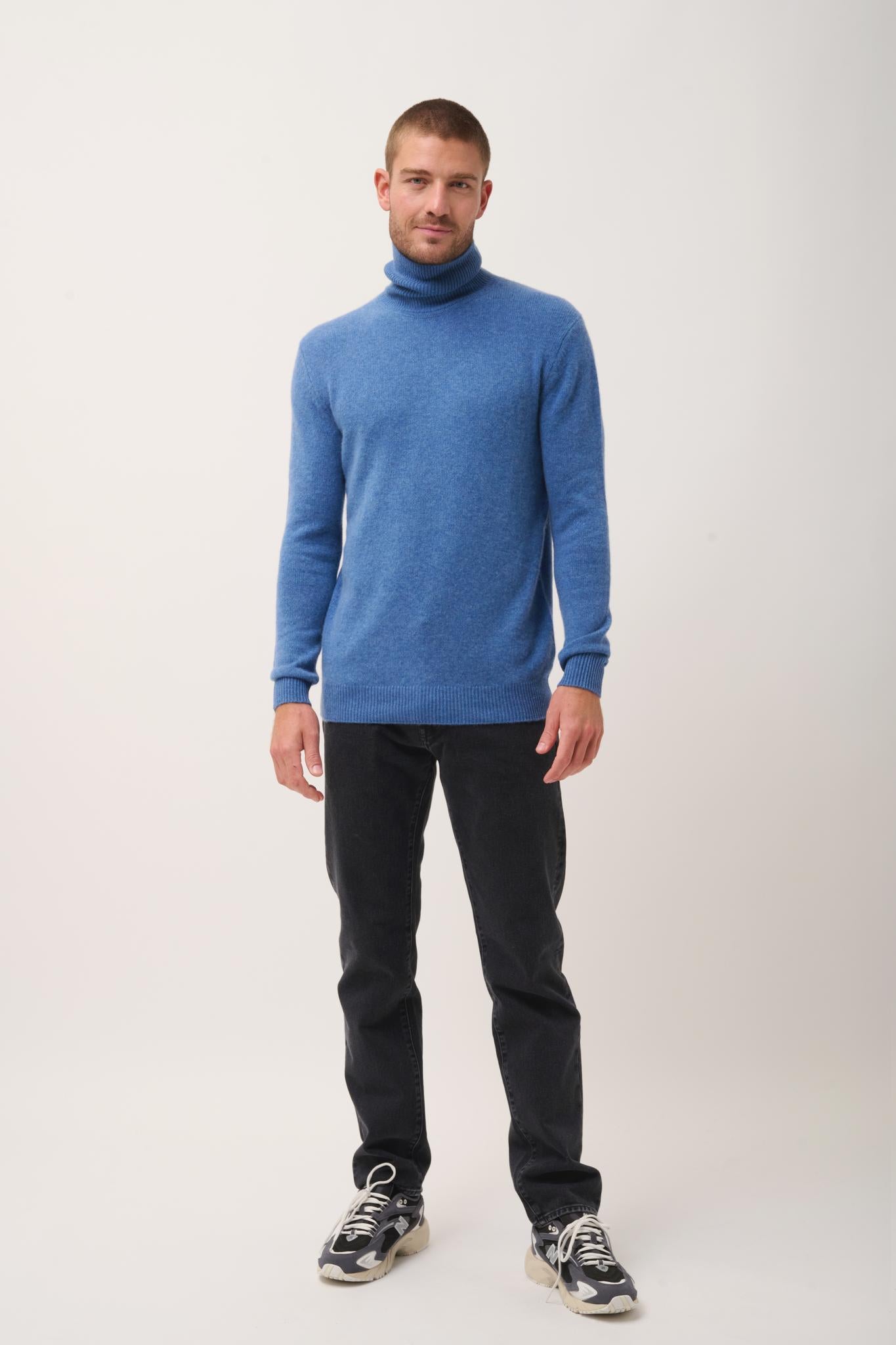 SACHA pull col roulé bleu denim