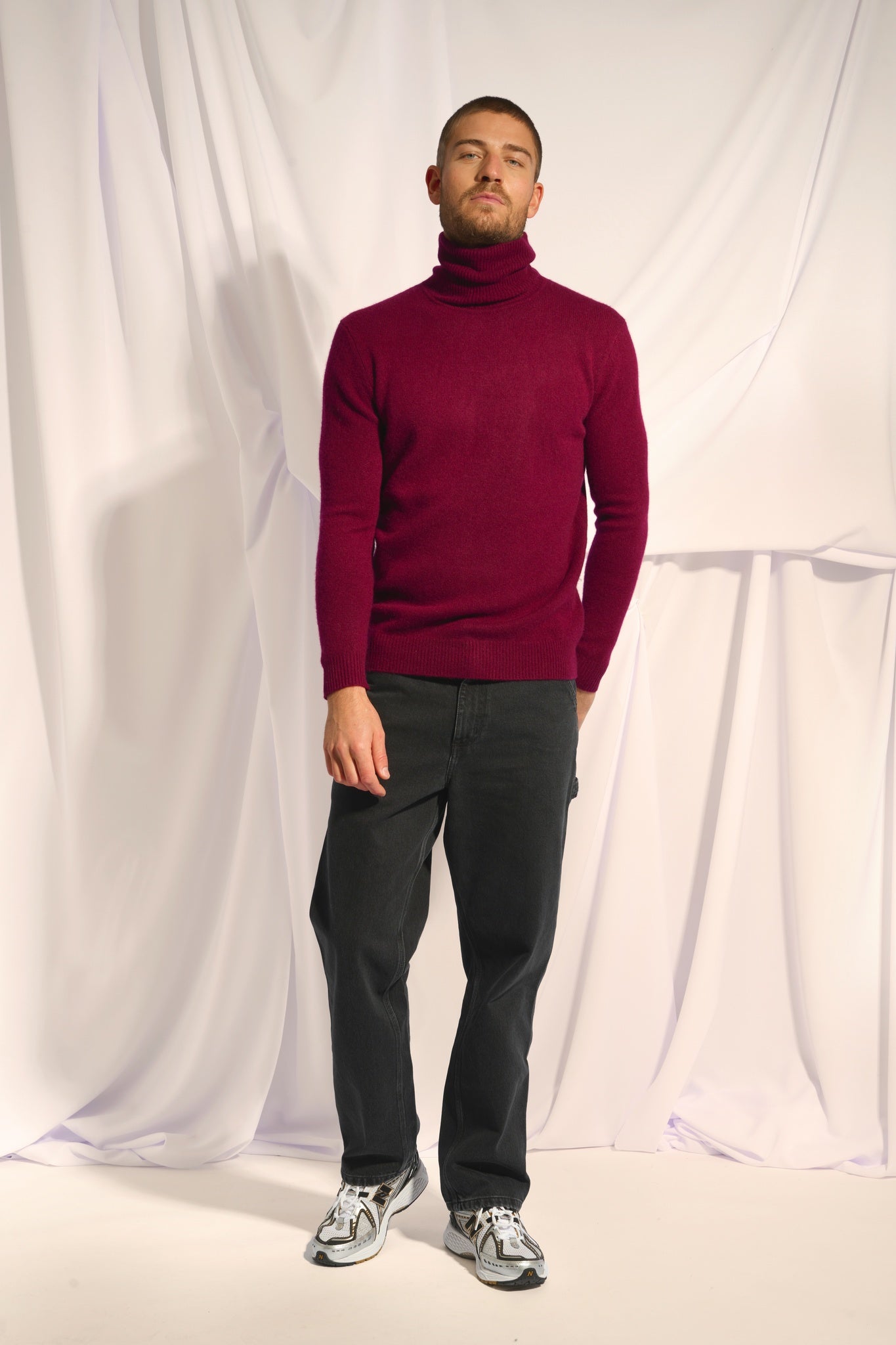 SACHA pull col roulé bordeaux