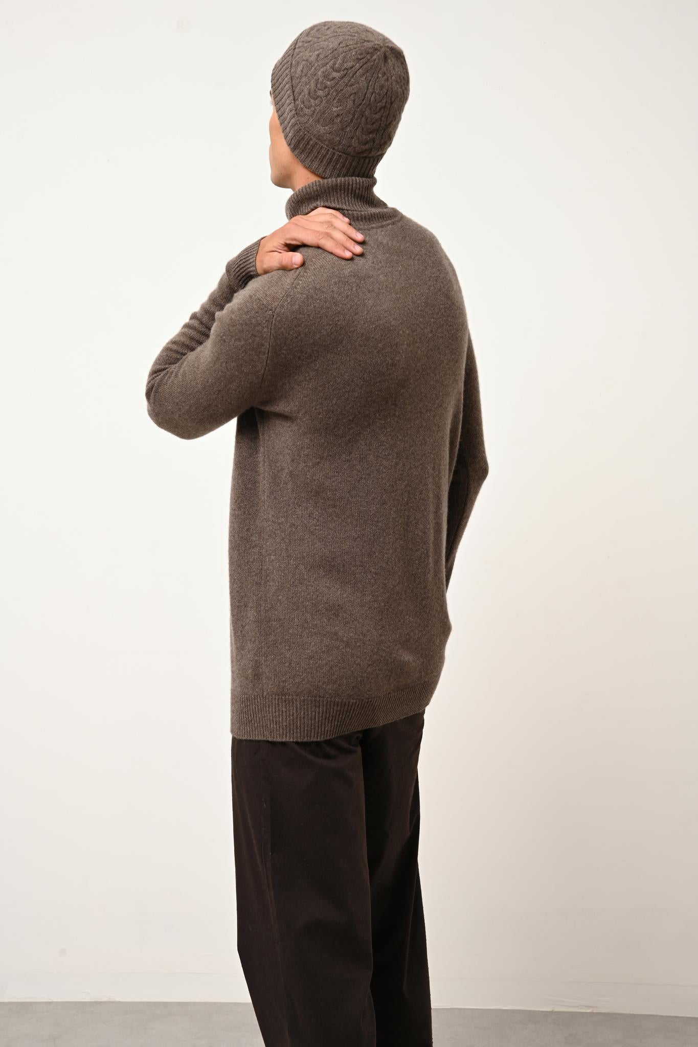 SACHA pull col roulé taupe chiné