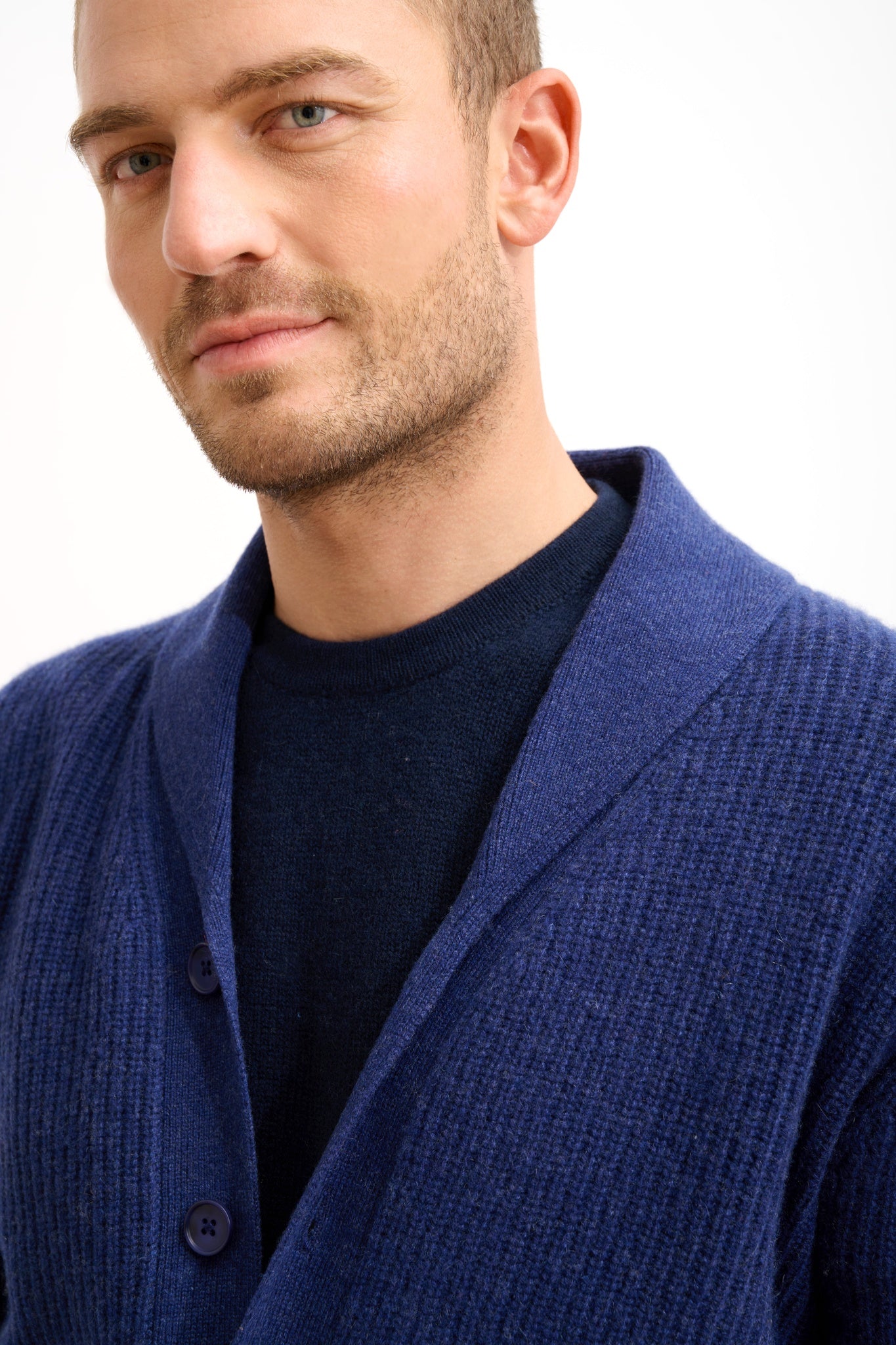 SANJI veste boutonnée col châle 4 fils bleu nuit